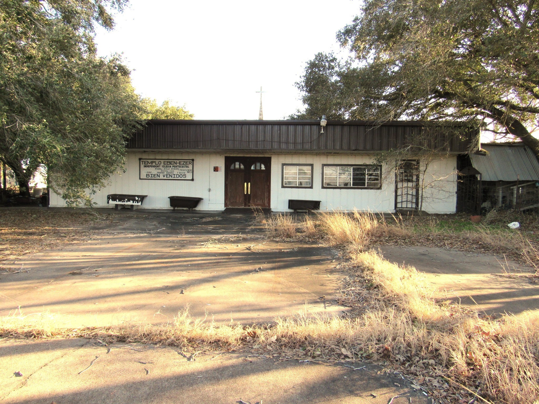 1103 Us Highway 59 N Property Photo 1