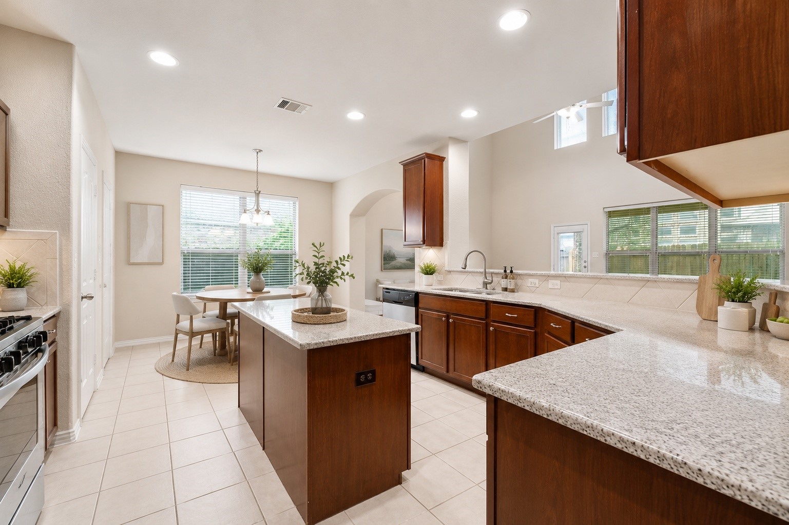 26116 Chivalry Court Property Photo 2