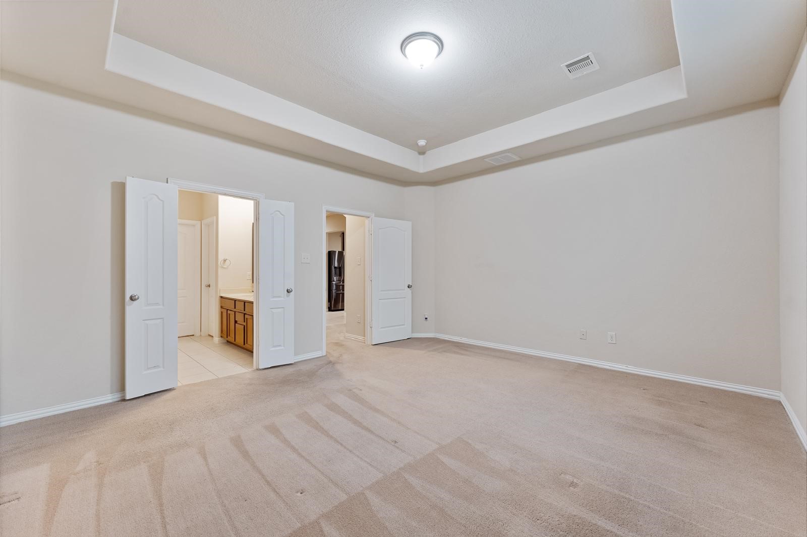 26116 Chivalry Court Property Photo 9