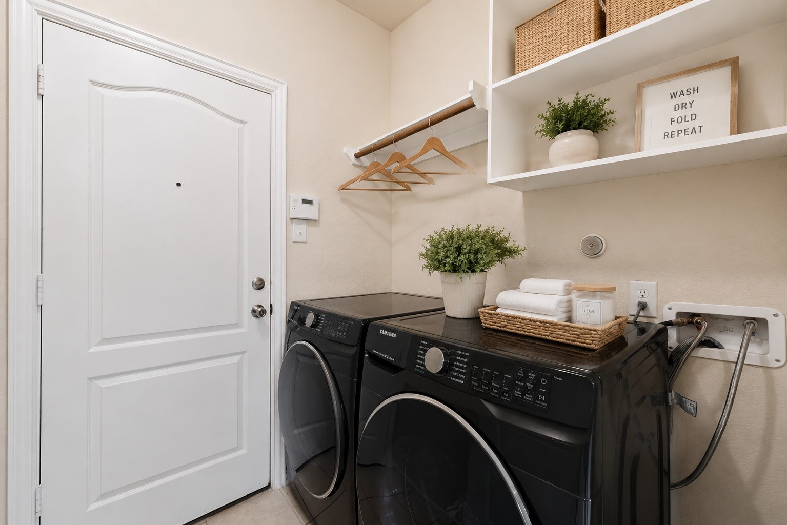 26116 Chivalry Court Property Photo 12