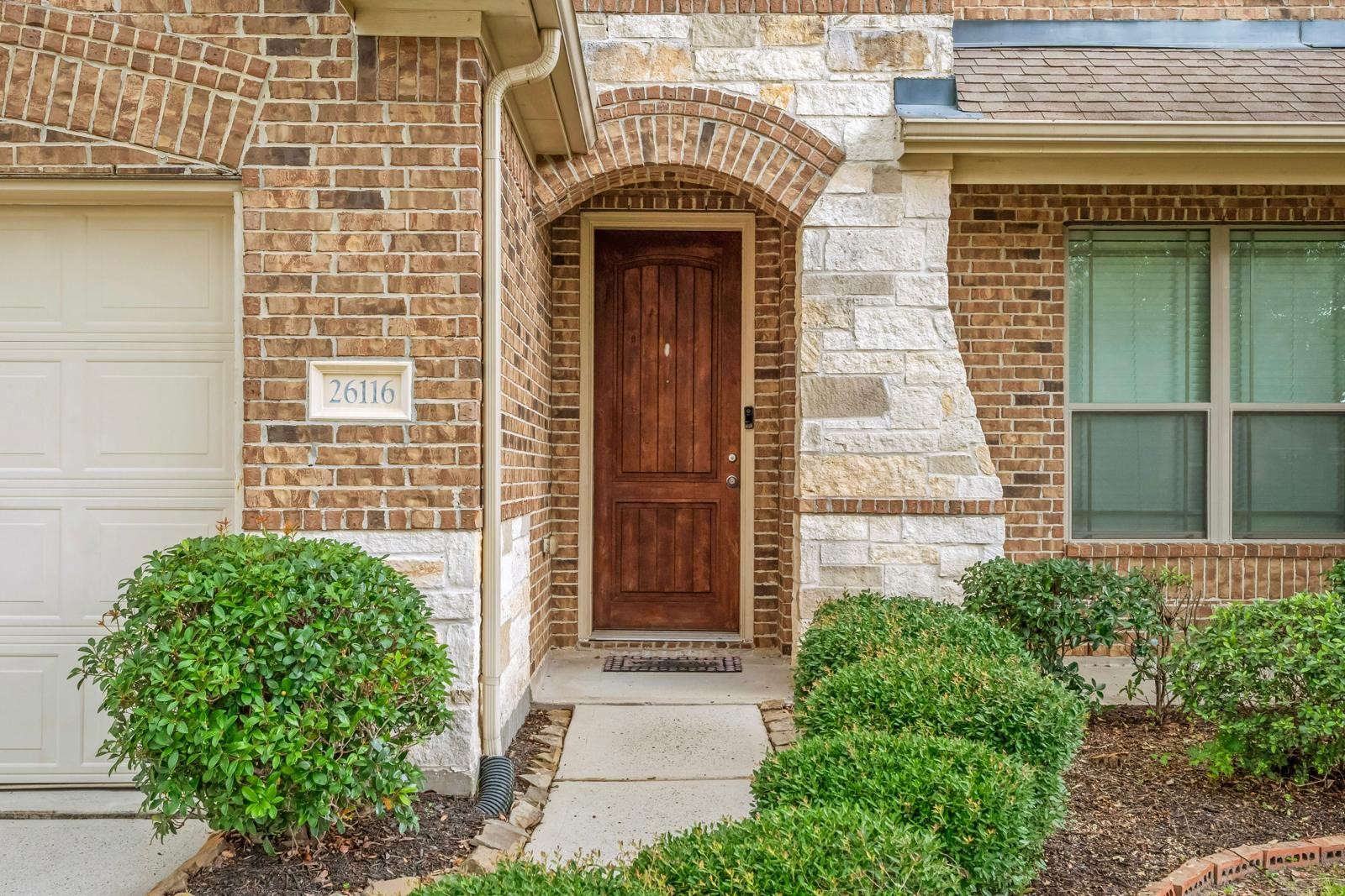 26116 Chivalry Court Property Photo 21