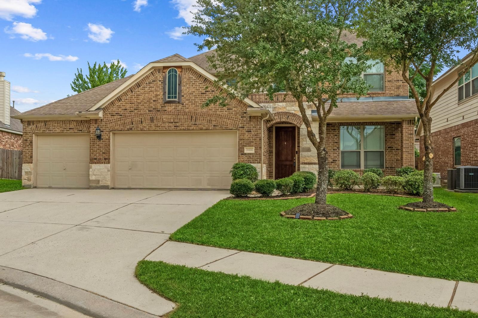 26116 Chivalry Court Property Photo 23