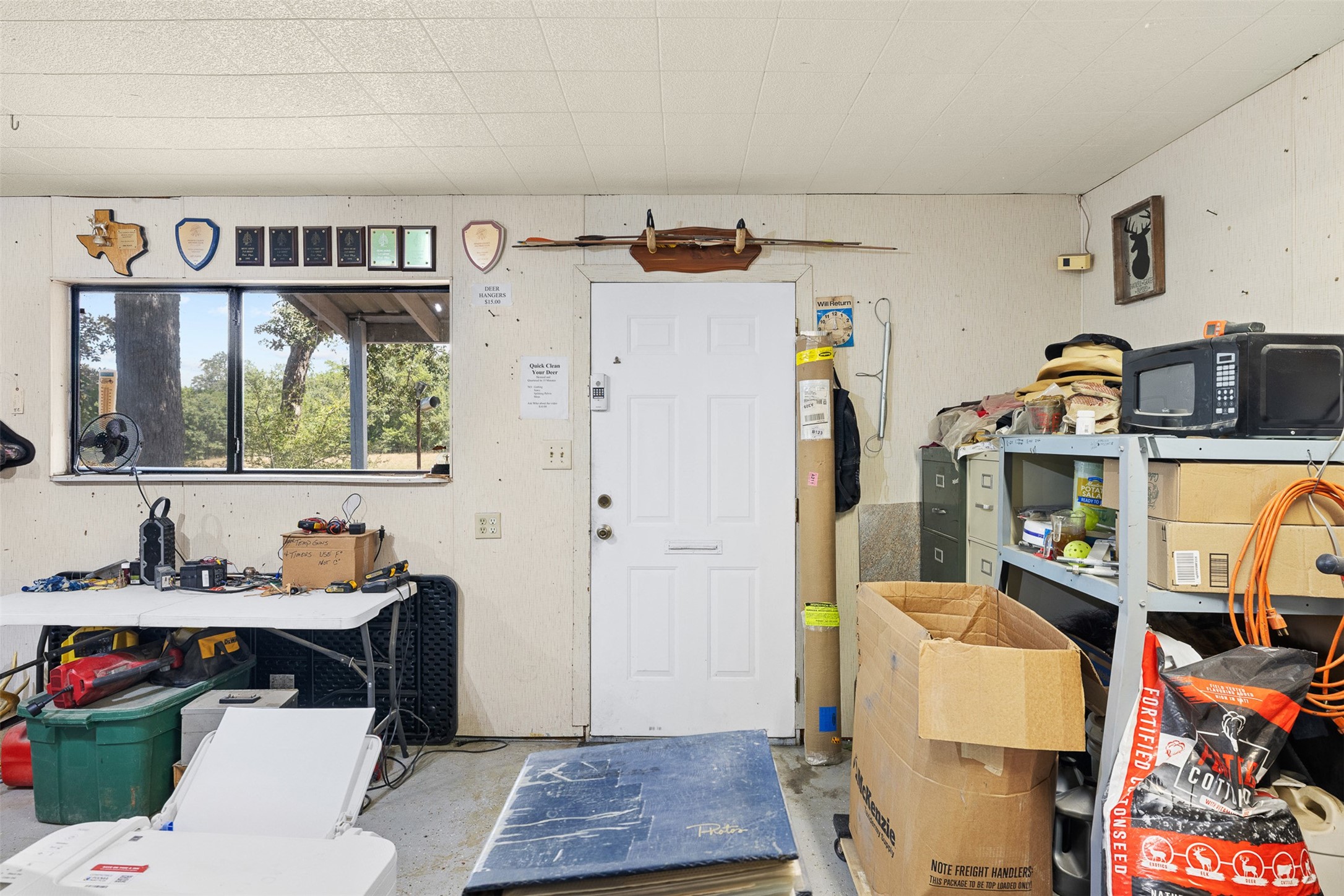 5605 Highway 290 W W Property Photo 13