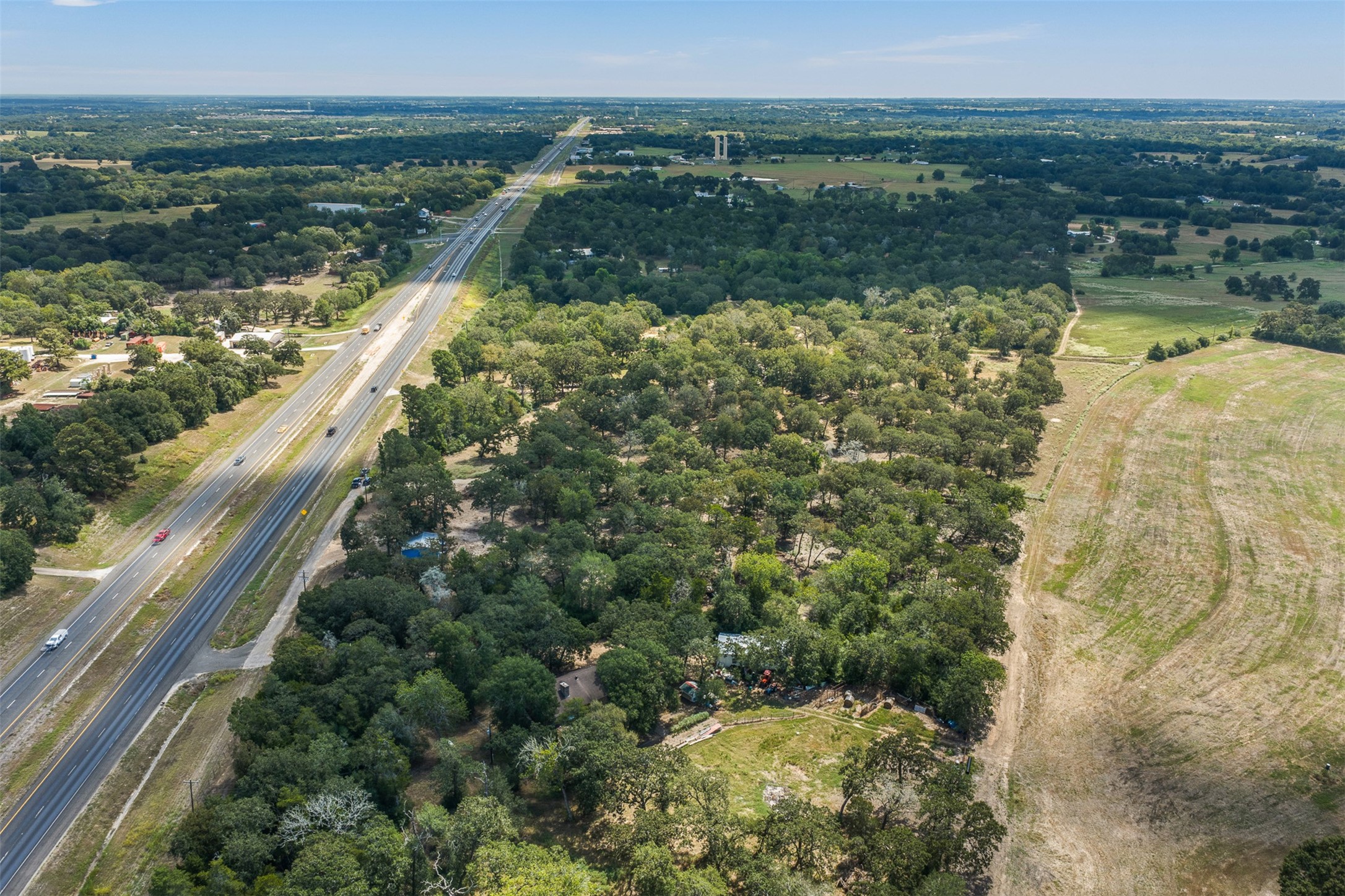5605 Highway 290 W W Property Photo 20