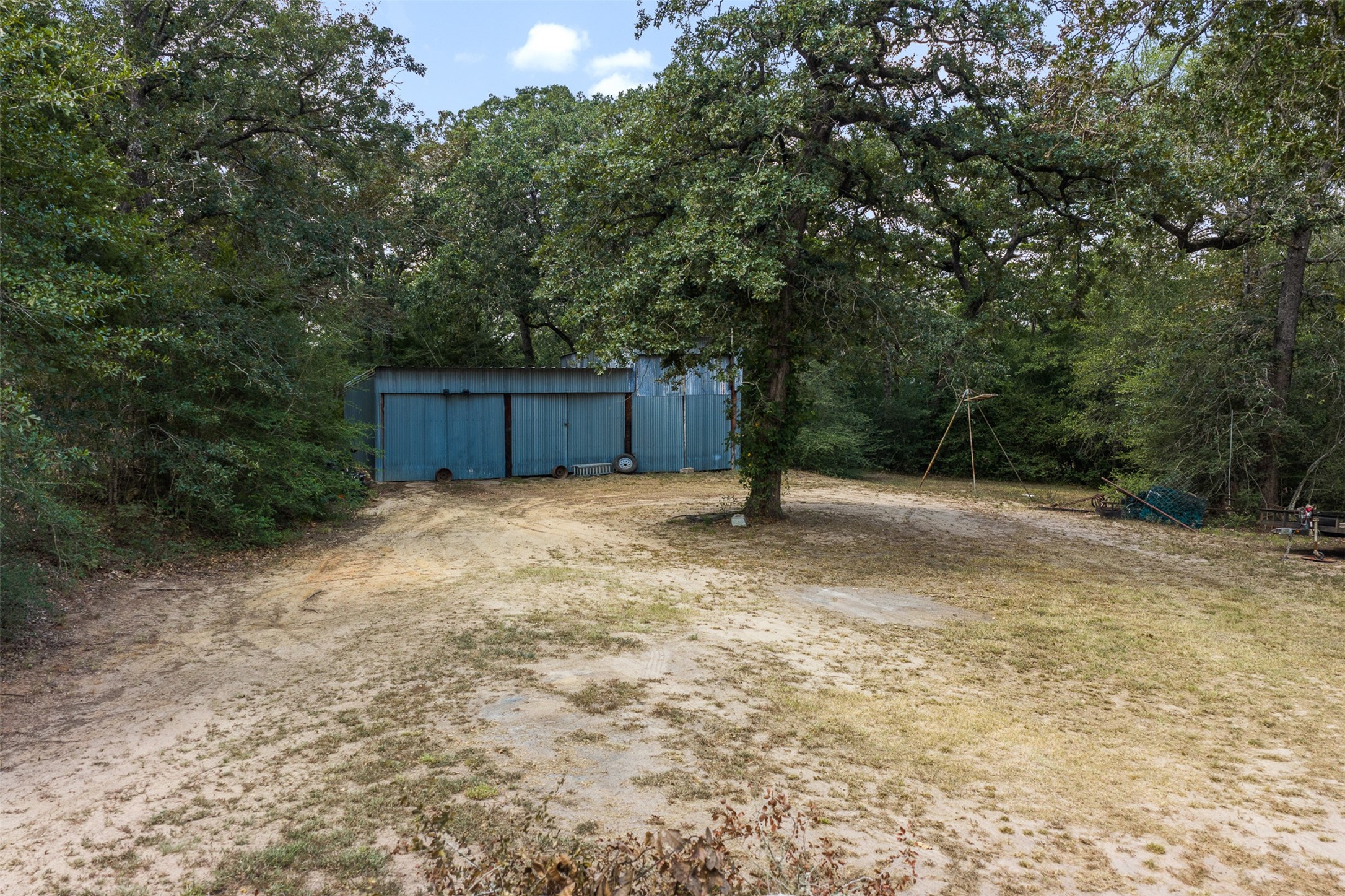 5605 Highway 290 W W Property Photo 22