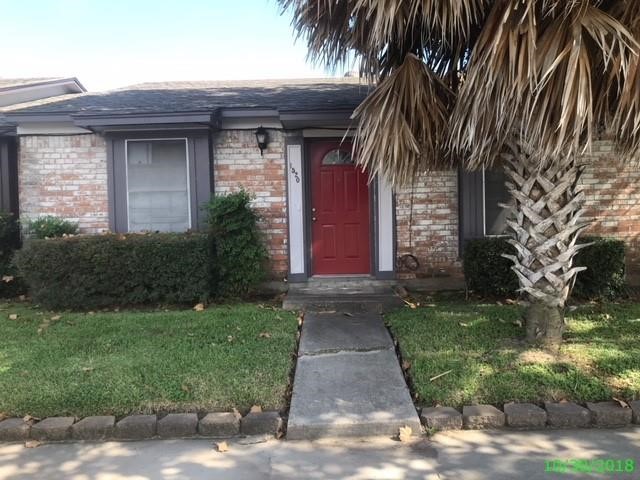 1521 Barcelona Way Way Property Photo 1