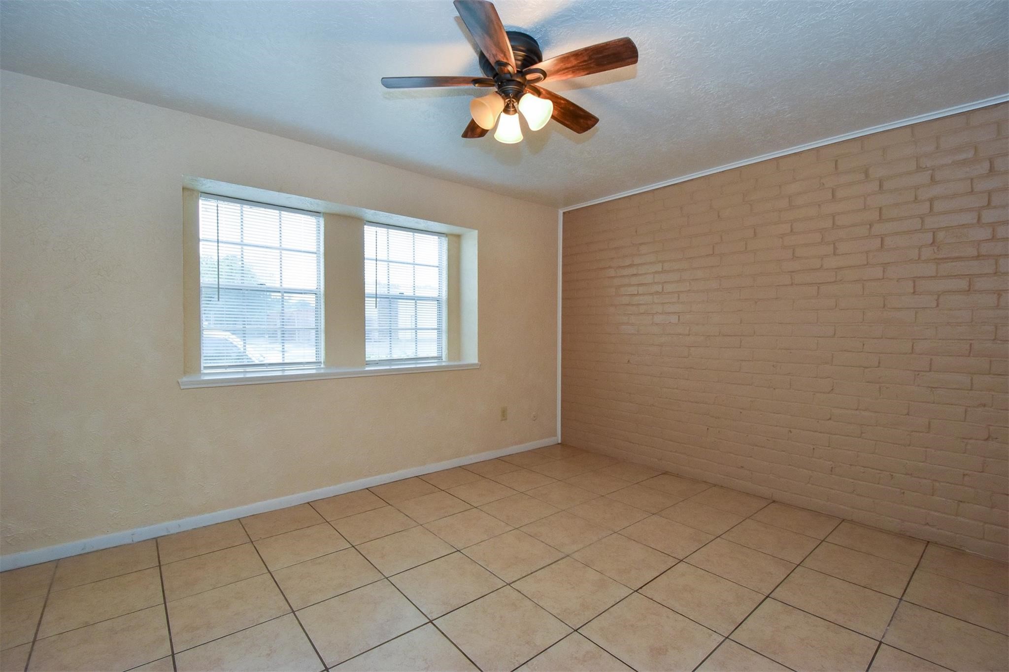 1521 Barcelona Way Way Property Photo 13