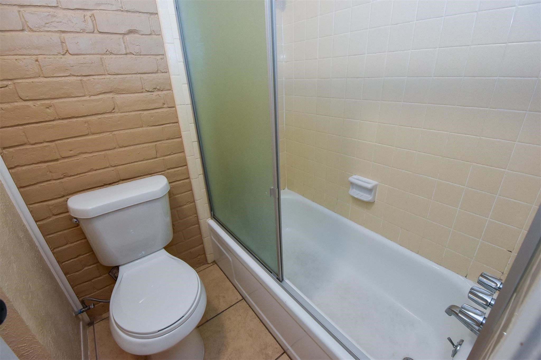 1521 Barcelona Way Way Property Photo 17