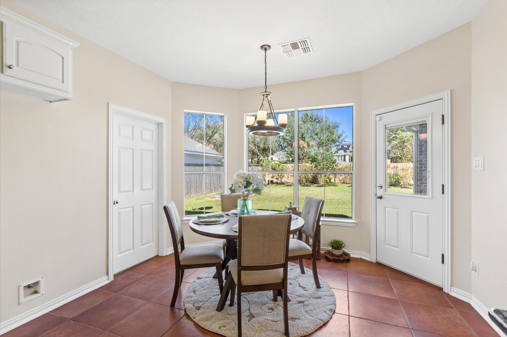 5319 Deerbourne Chase Drive Property Photo 15