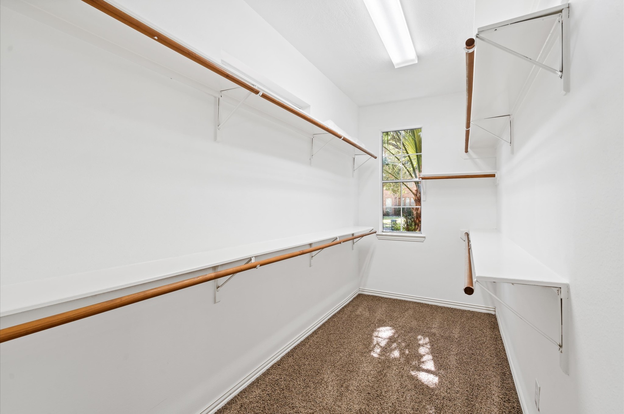 5319 Deerbourne Chase Drive Property Photo 21