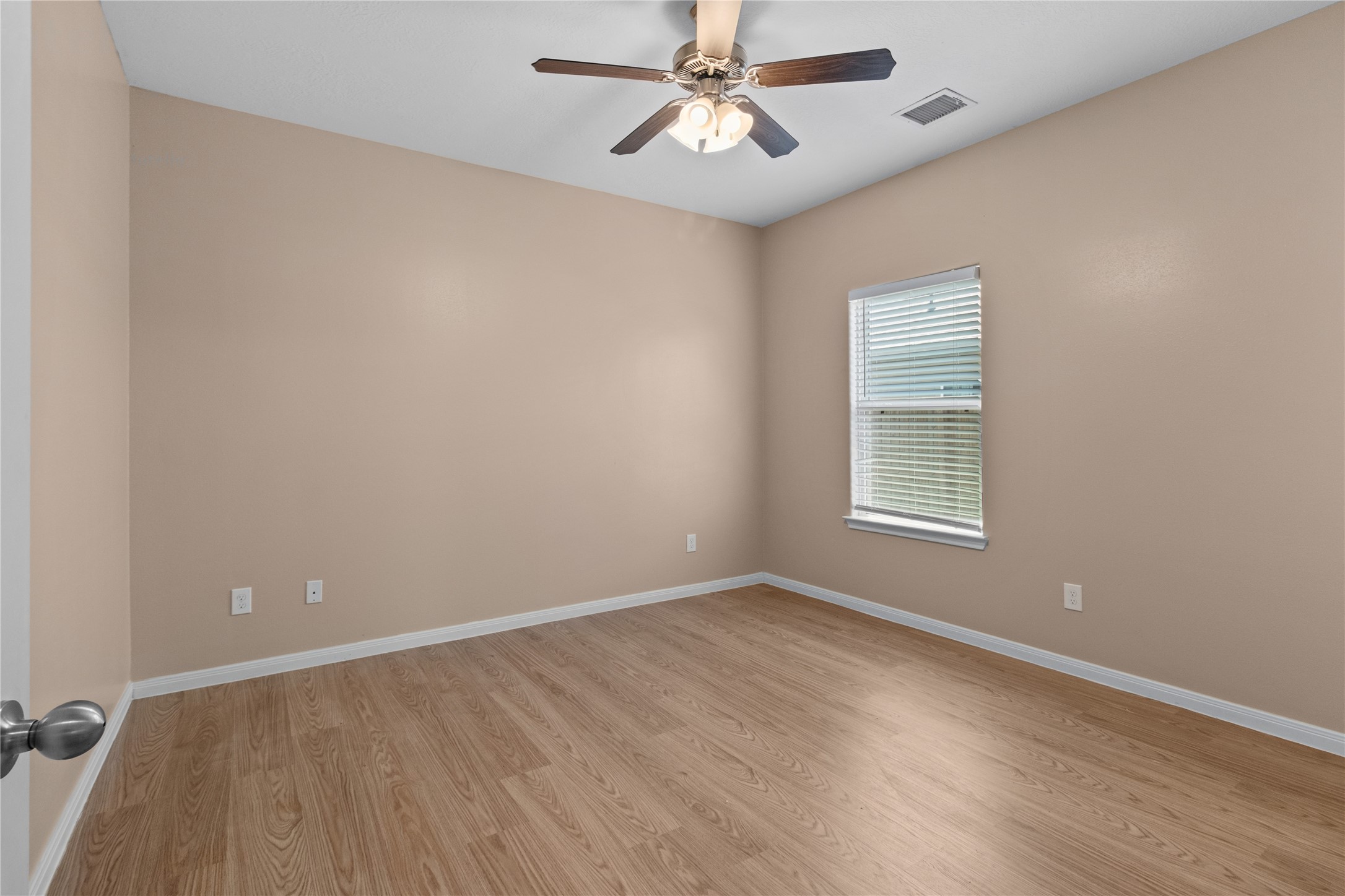 1111 Road 5102 Property Photo 10