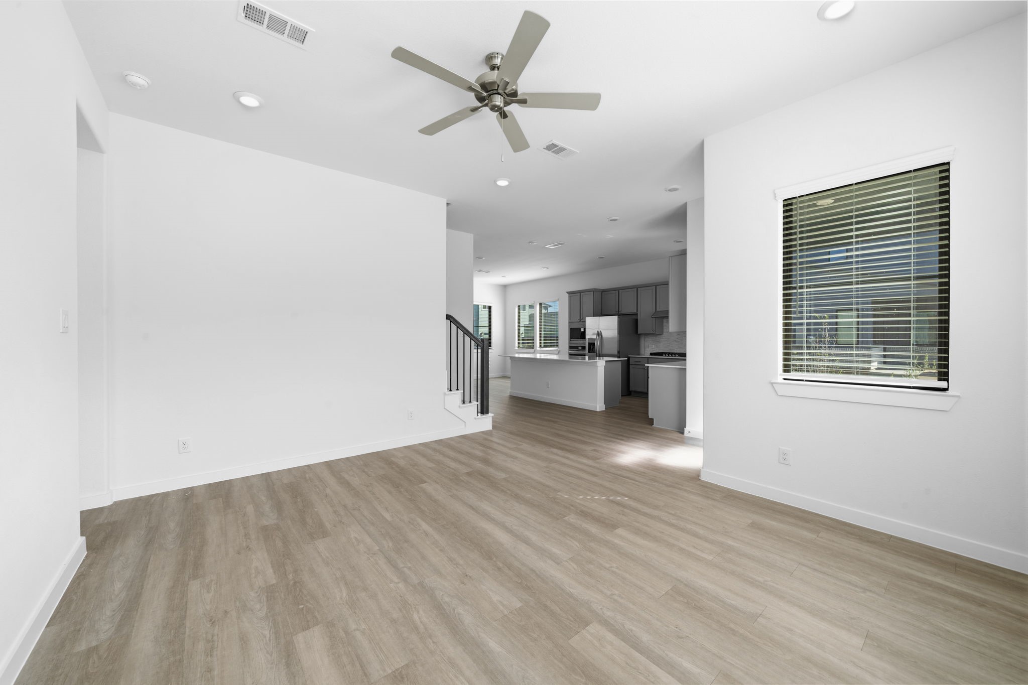 3317 City Heart Avenue Property Photo 6