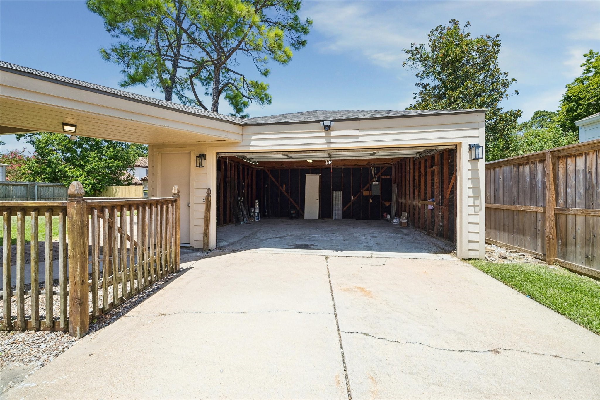 11426 Lakeside Place Dr Property Photo 30
