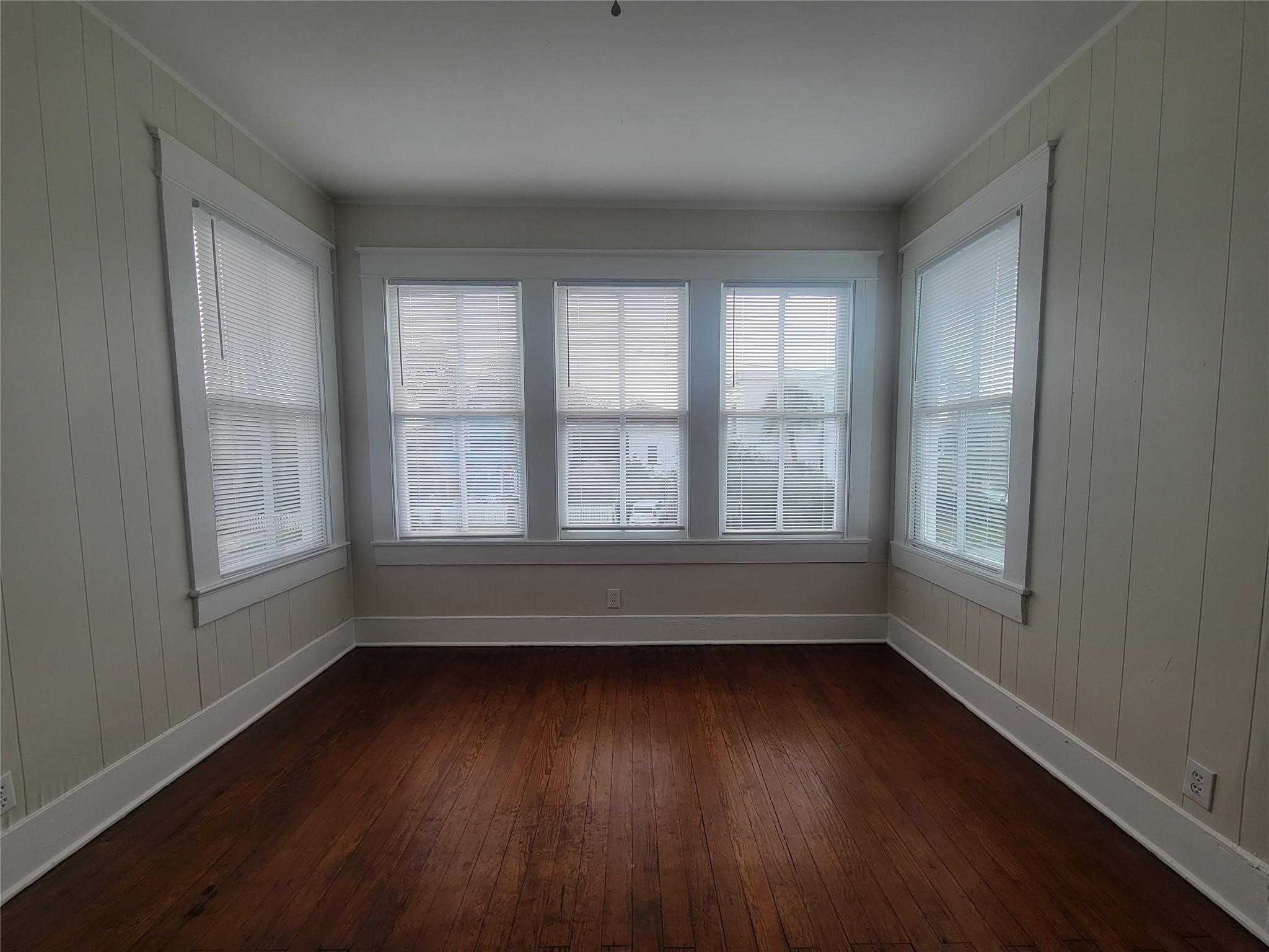 2221 35th Street Property Photo 15