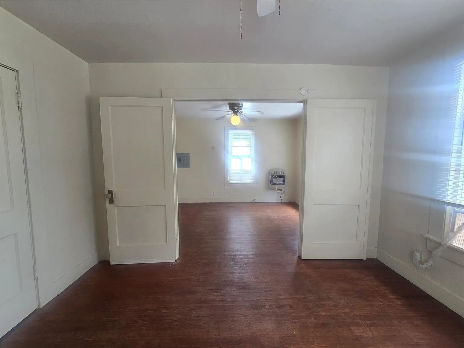 2221 35th Street Property Photo 25