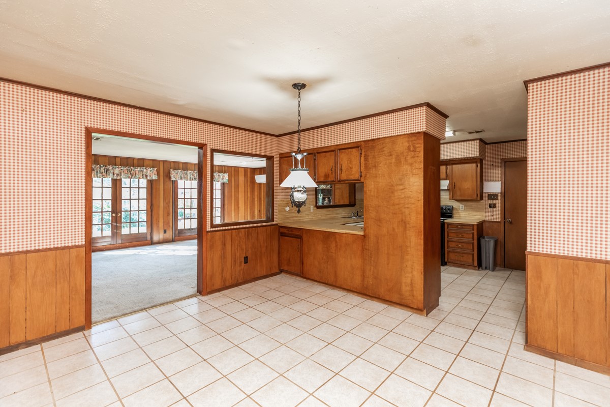 1035 Palermo Drive Property Photo 5