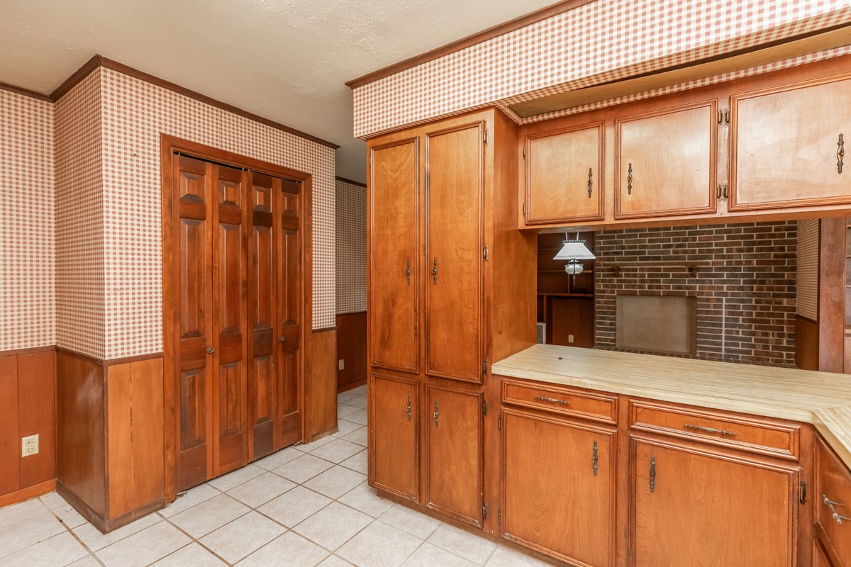 1035 Palermo Drive Property Photo 10