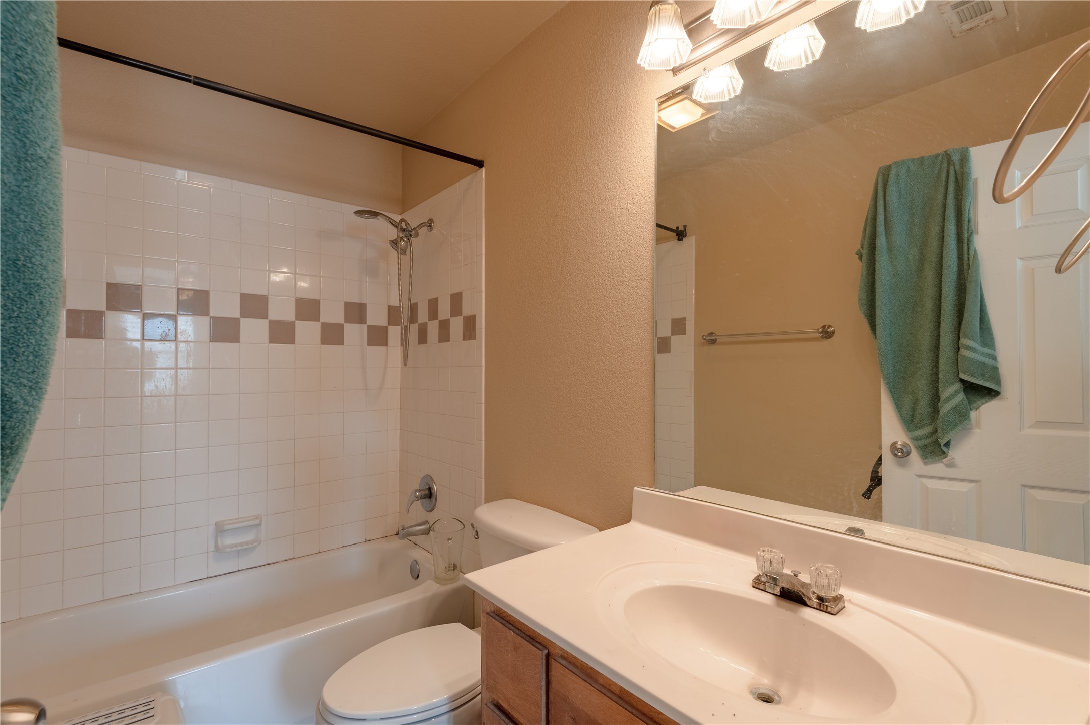 104/106 Yegua Circle Property Photo 22