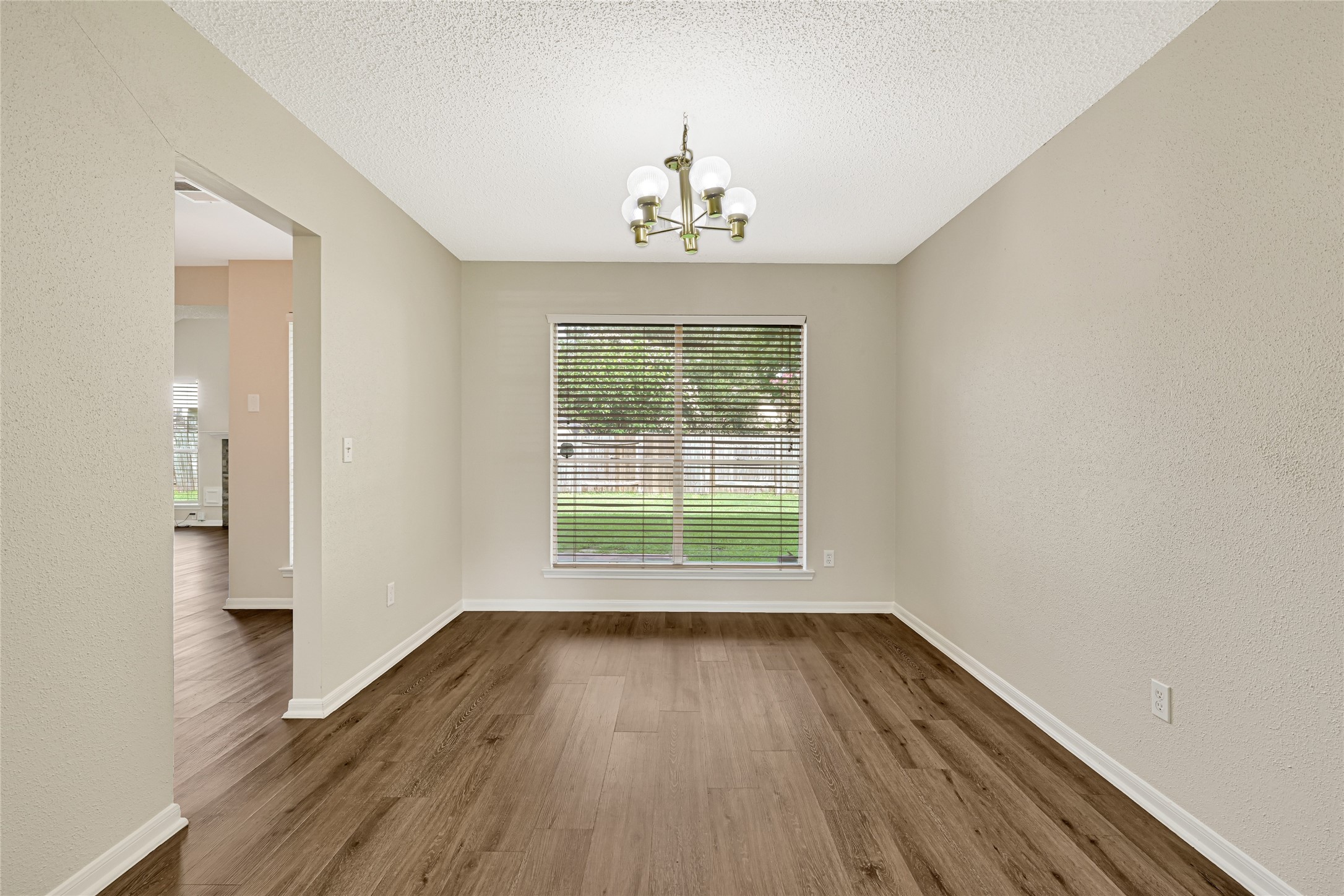 4010 Spring Garden Drive Property Photo 5