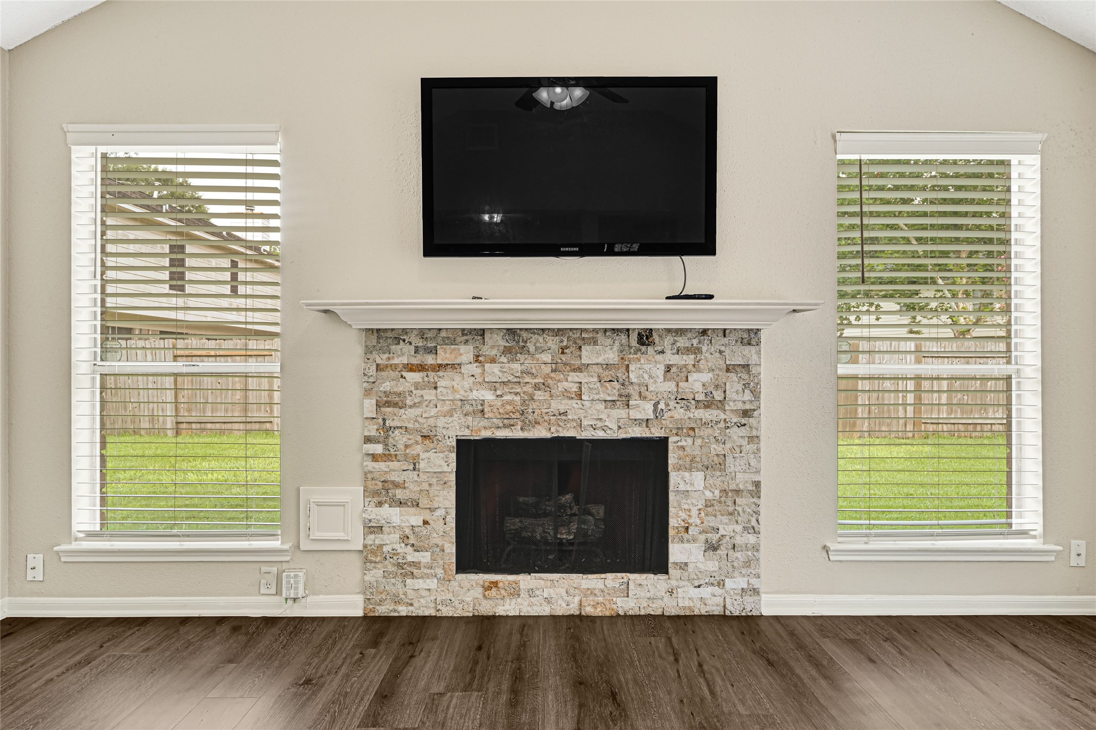 4010 Spring Garden Drive Property Photo 13