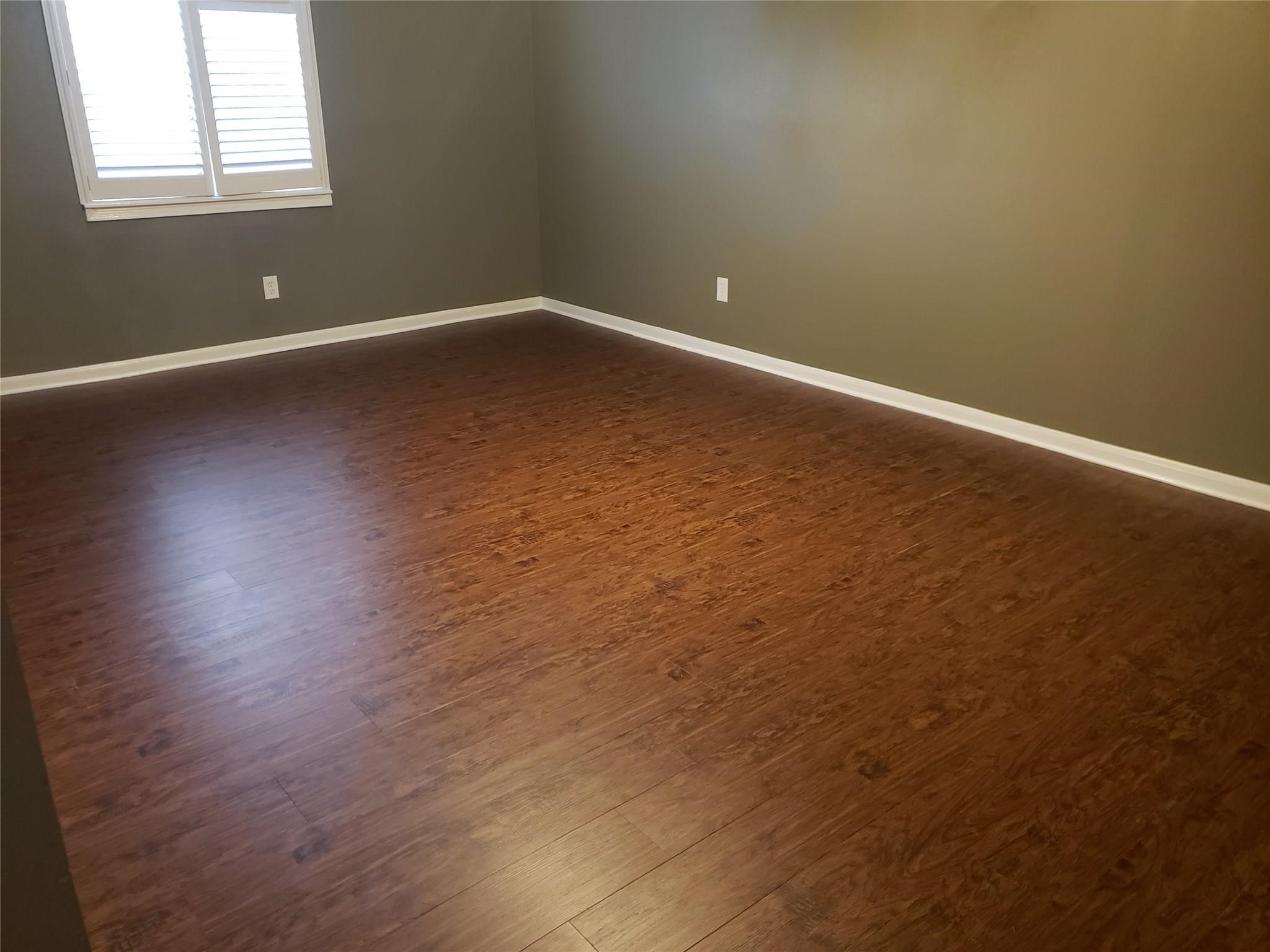 403 Anita Street 10 Property Photo 14