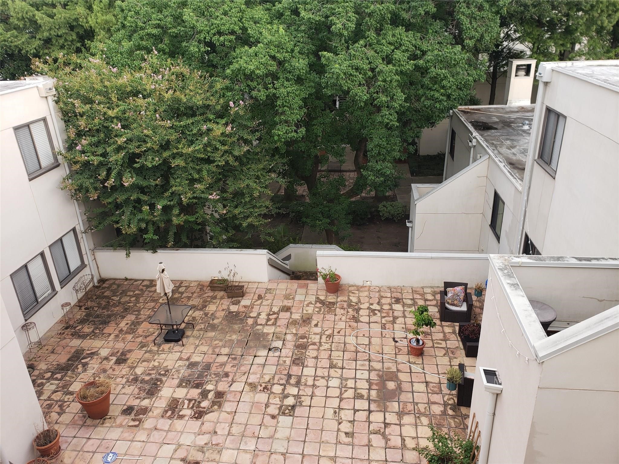 403 Anita Street 10 Property Photo 15