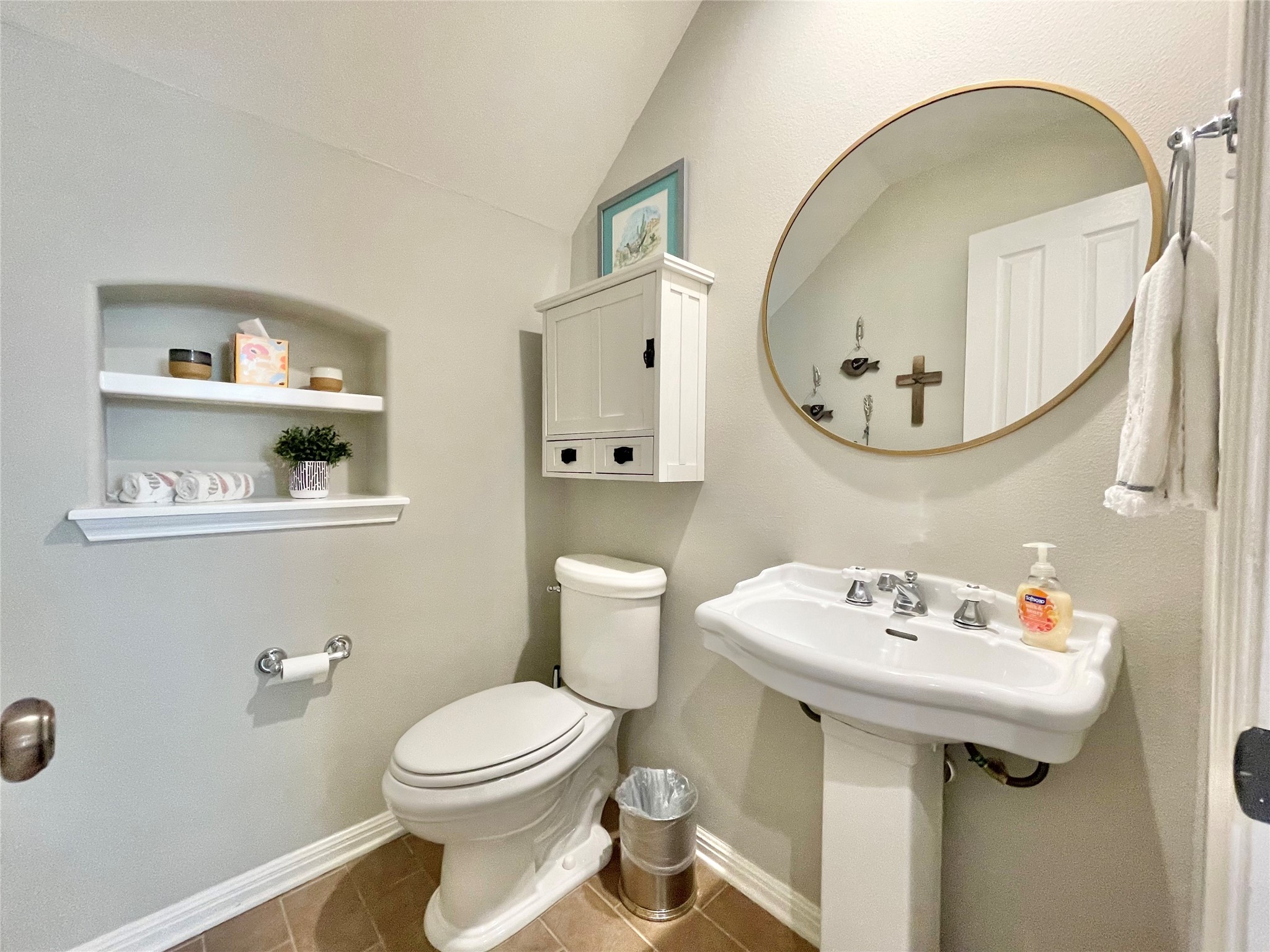 46 Flickering Sun Court Property Photo 12