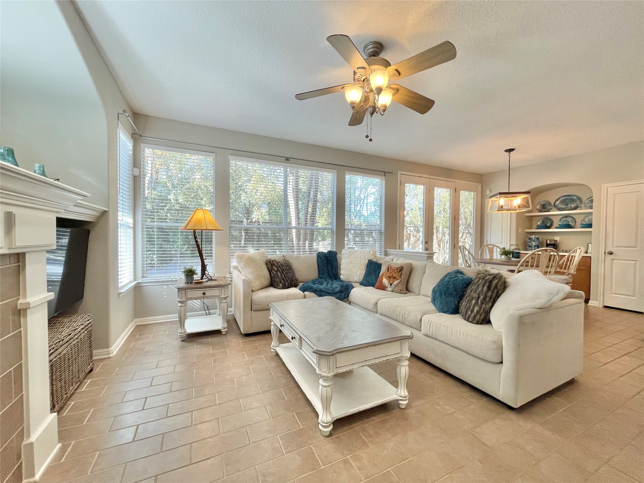 46 Flickering Sun Court Property Photo 13
