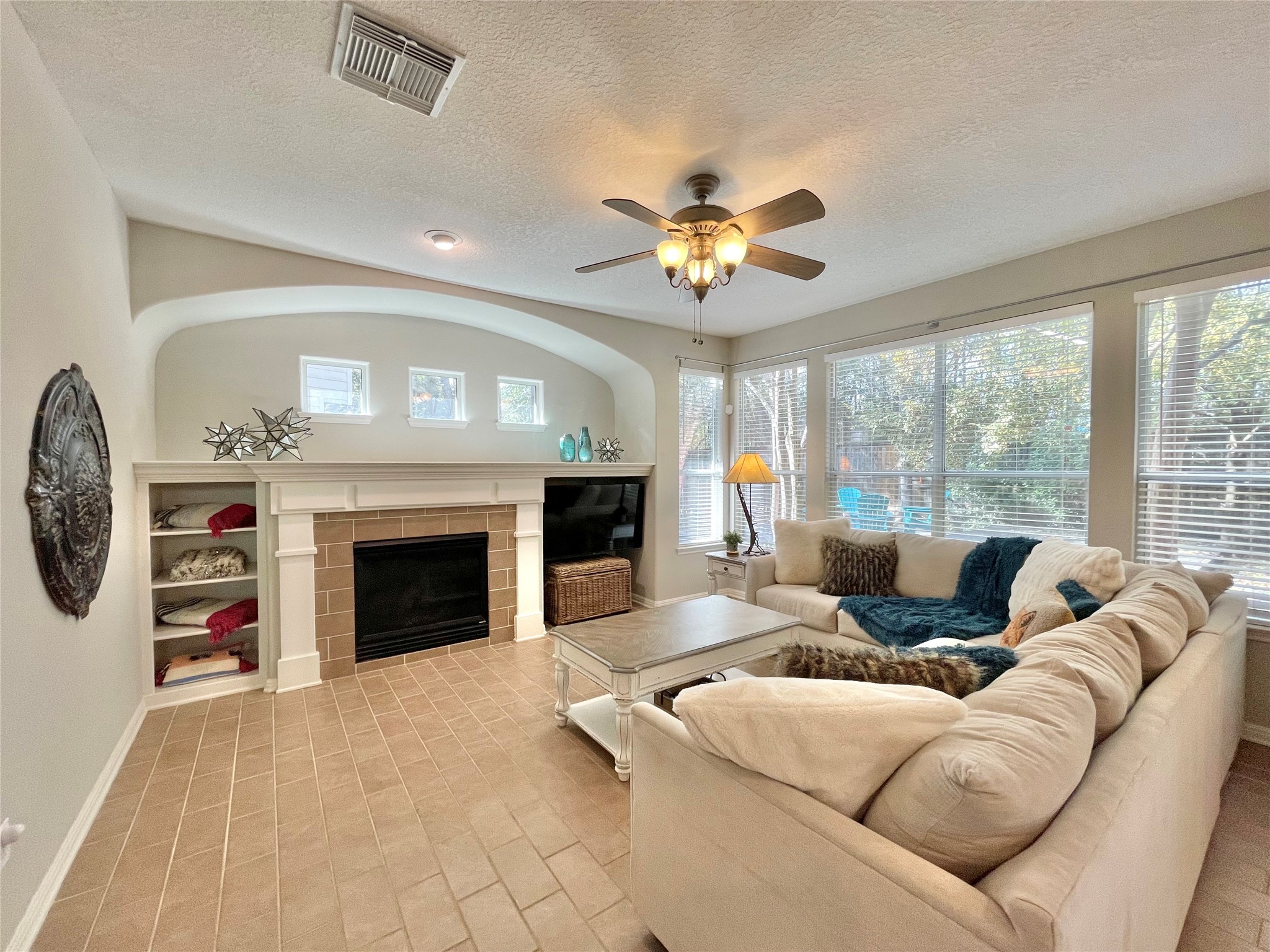 46 Flickering Sun Court Property Photo 14