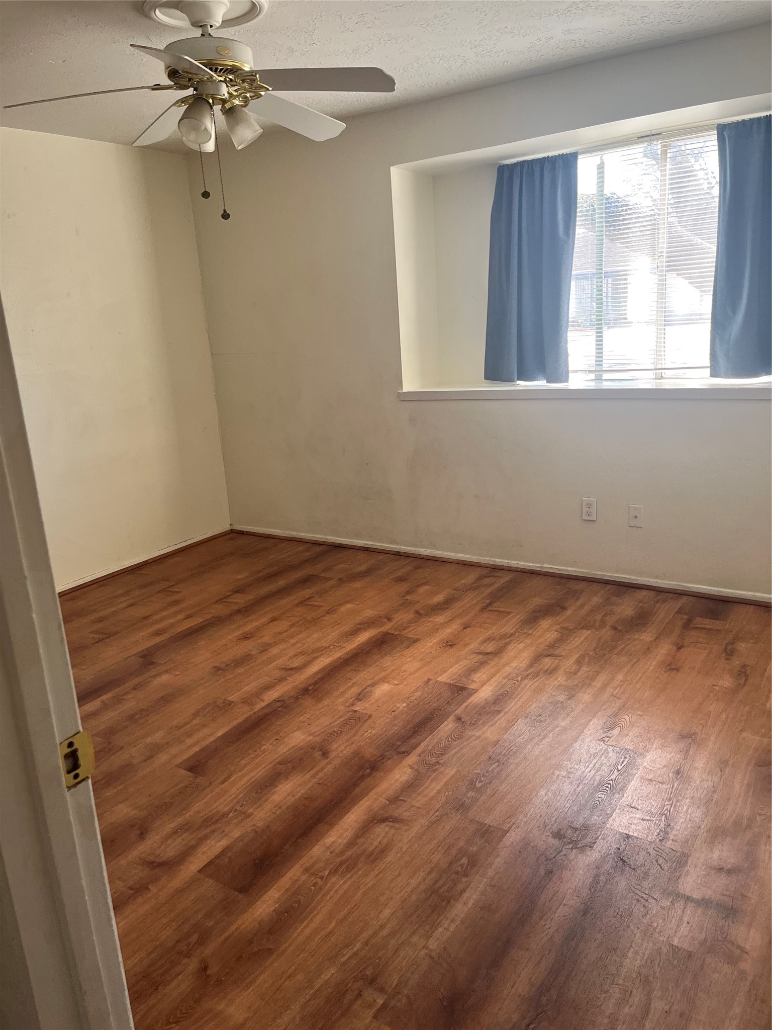 10822 Langdon Lane Property Photo 9