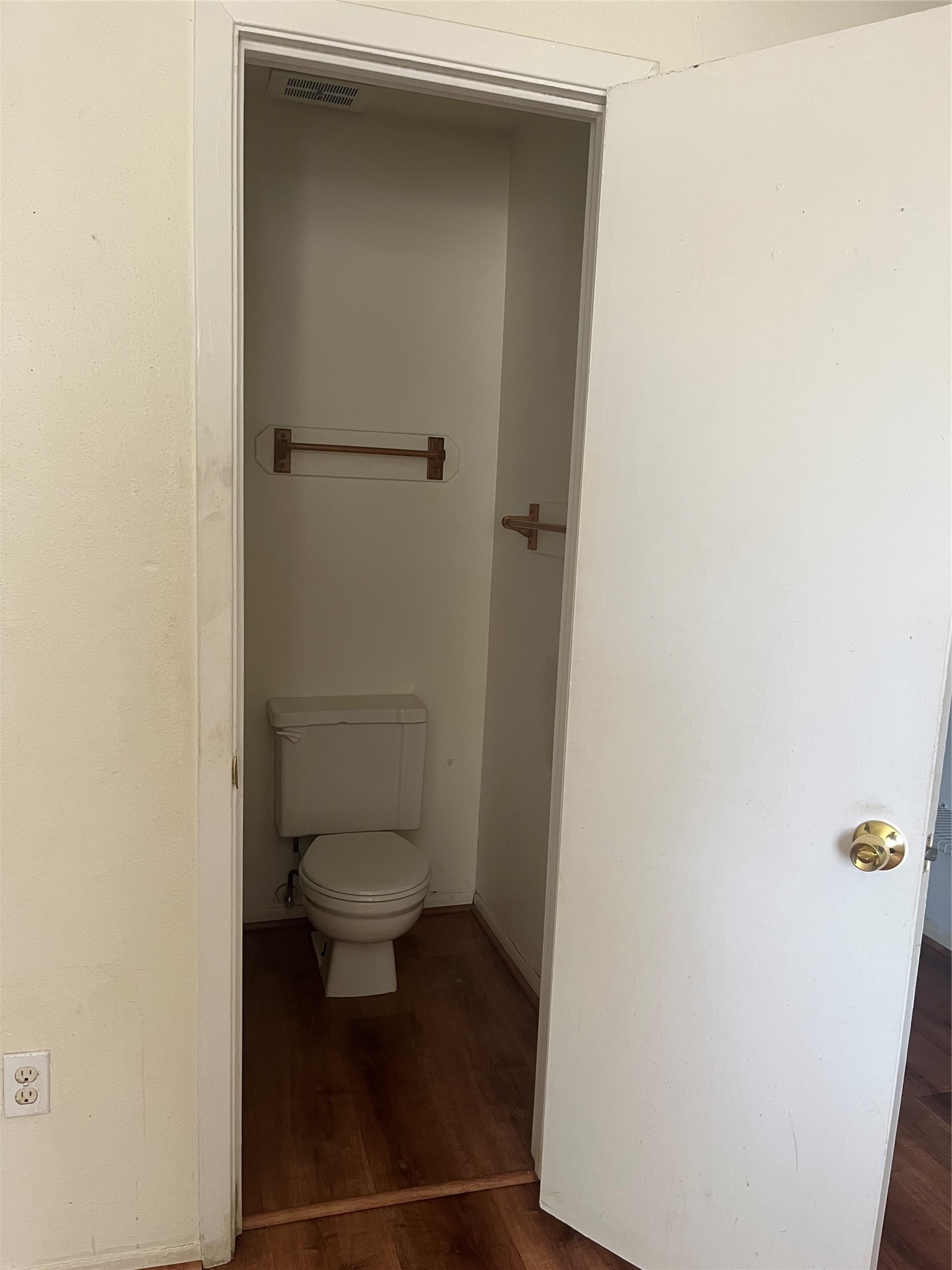 10822 Langdon Lane Property Photo 10