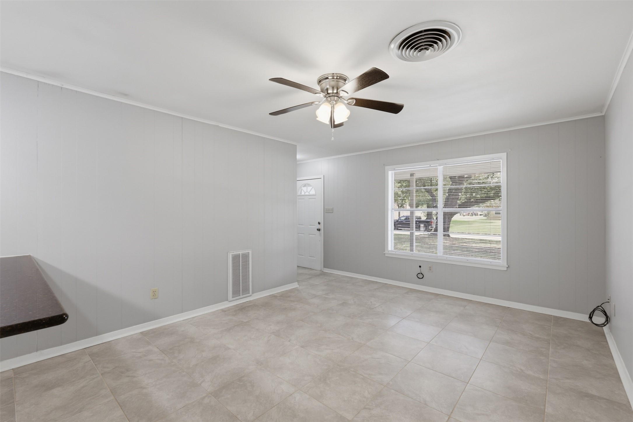 1845 7th Street Property Photo 5