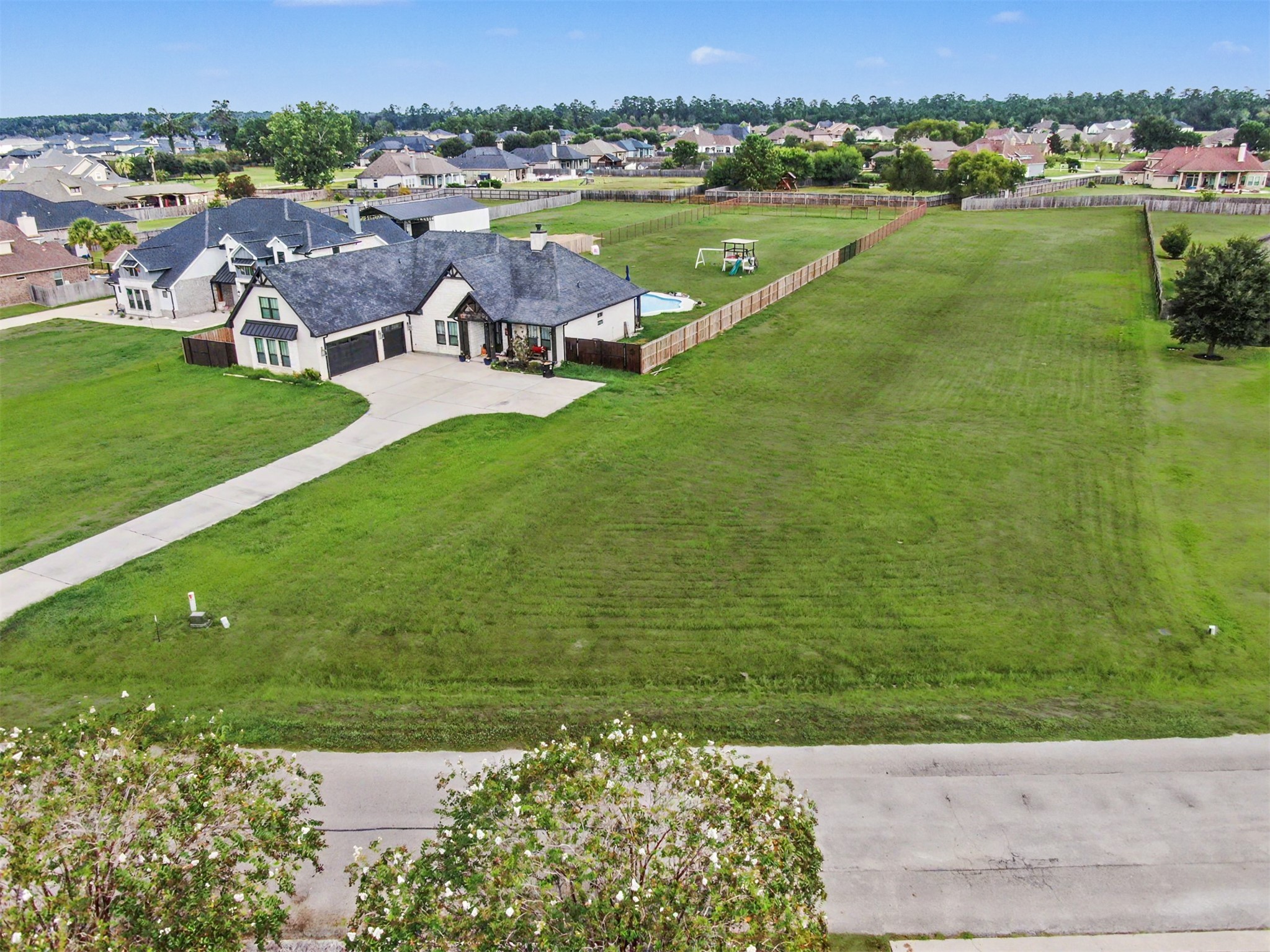 11674 Grandview Drive Property Photo 1