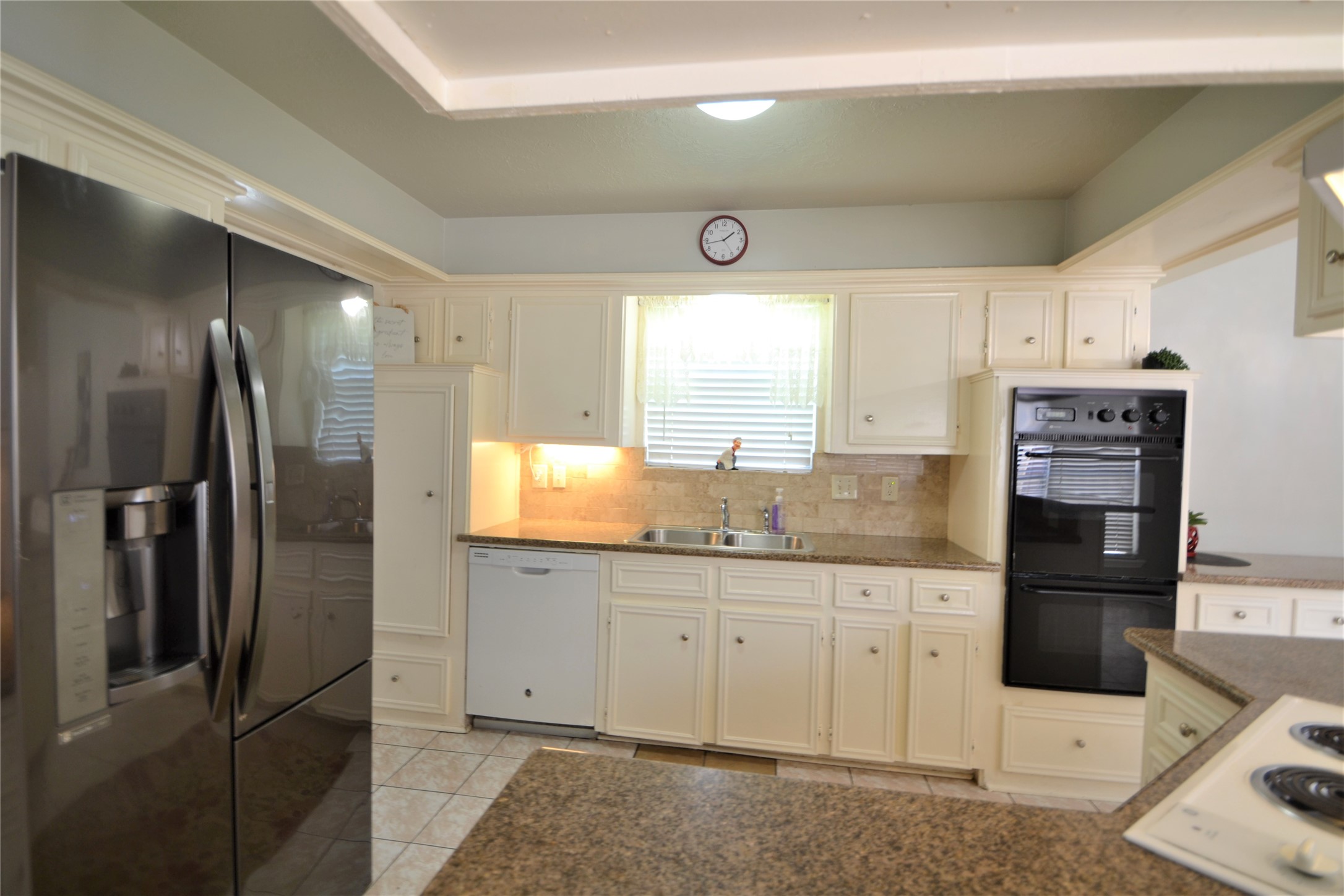 15927 Tumbling Rapids Drive Property Photo 25