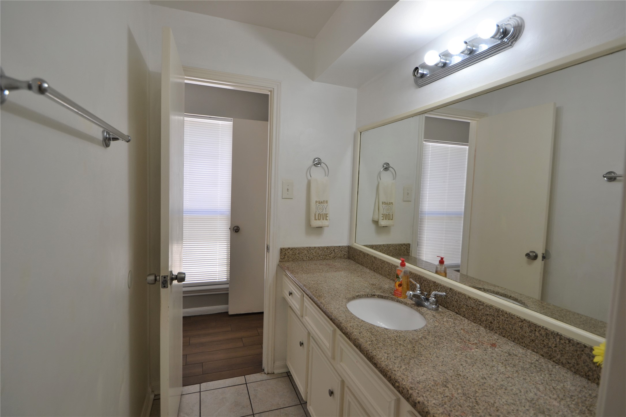 15927 Tumbling Rapids Drive Property Photo 36