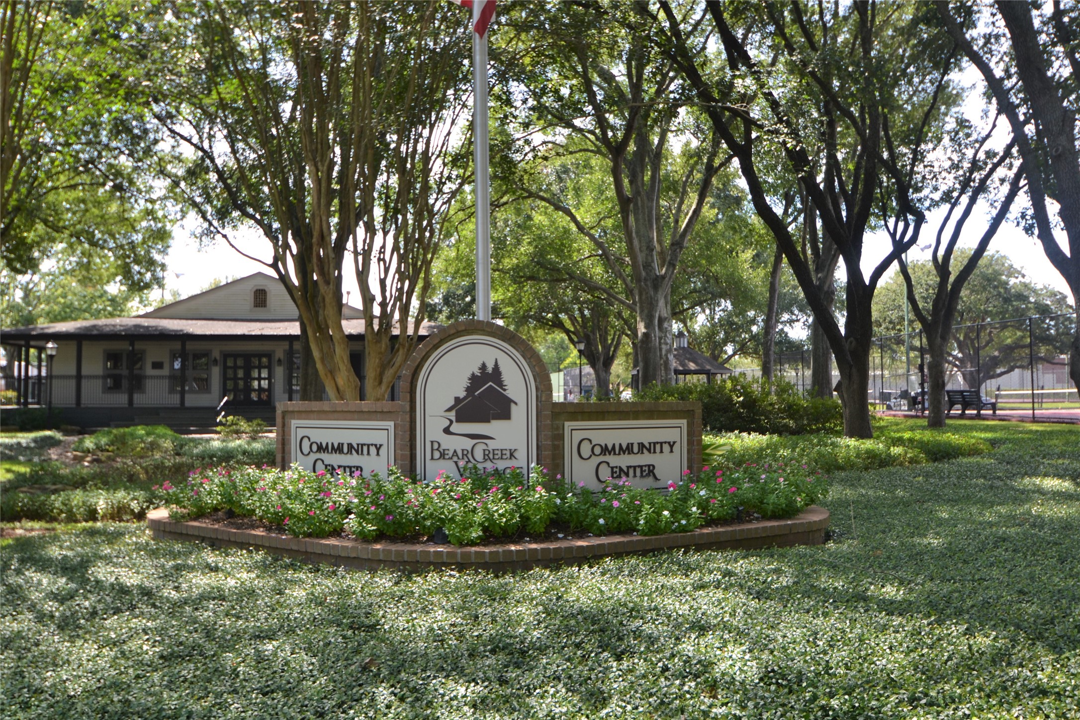 15927 Tumbling Rapids Drive Property Photo 49
