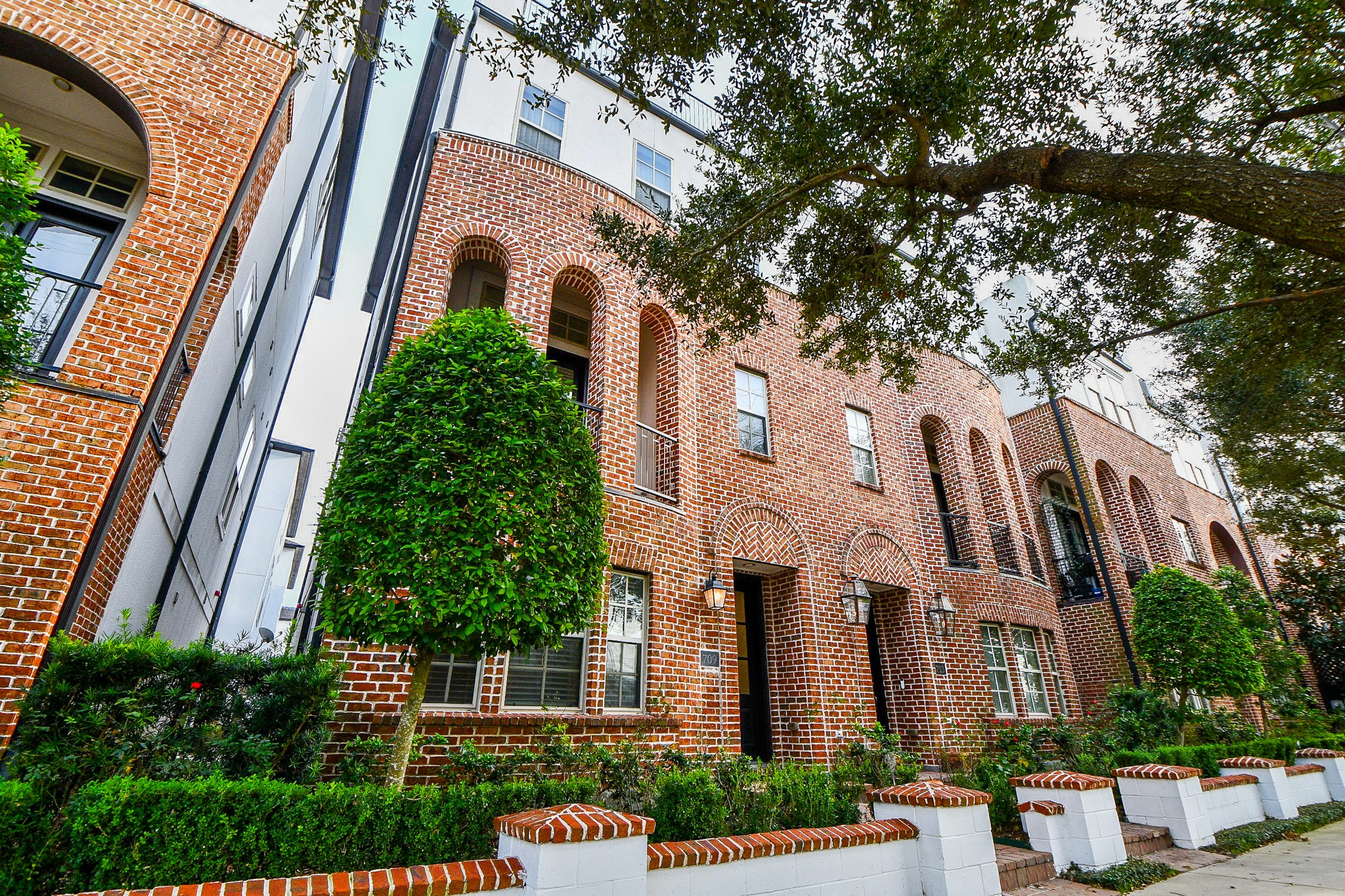 709 Delano Street Property Photo