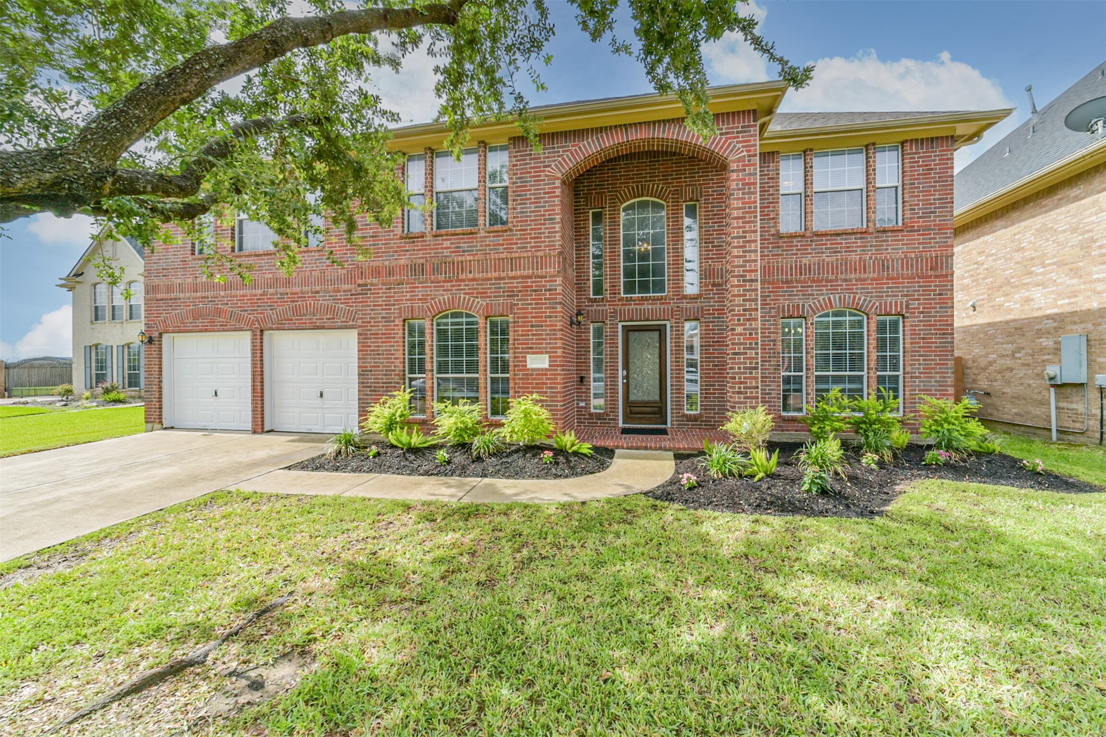 2705 Haleys Comet Court Property Photo 1