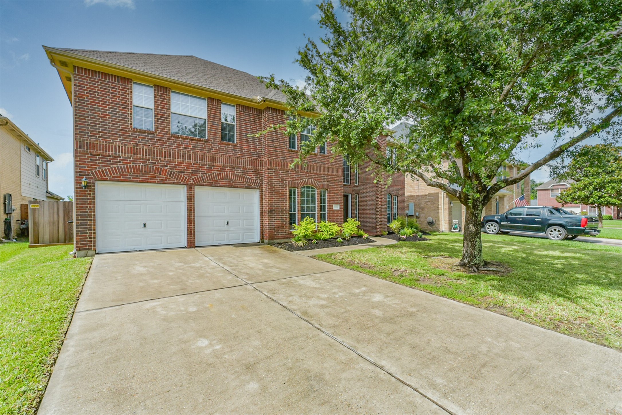 2705 Haleys Comet Court Property Photo 2