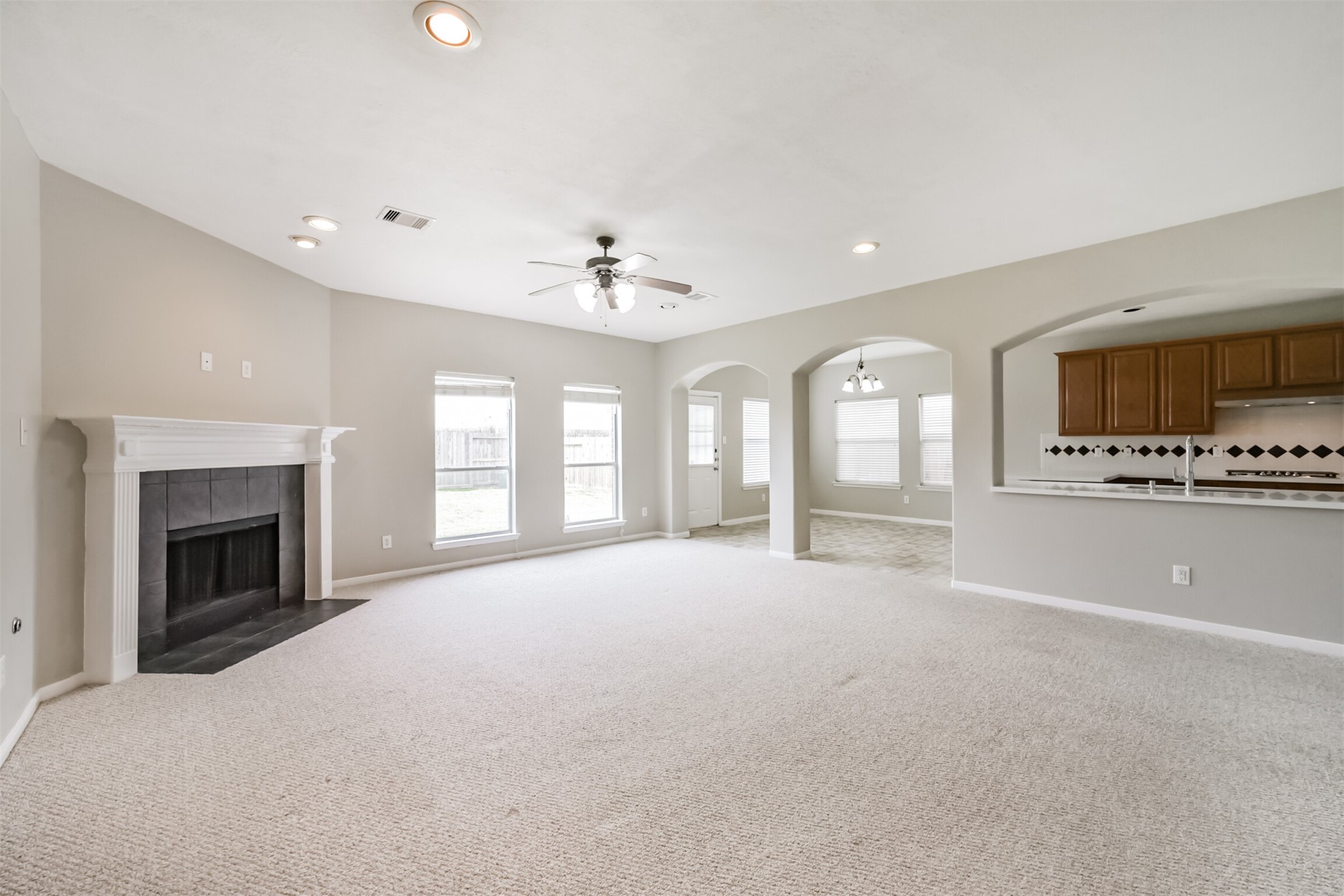 2705 Haleys Comet Court Property Photo 9