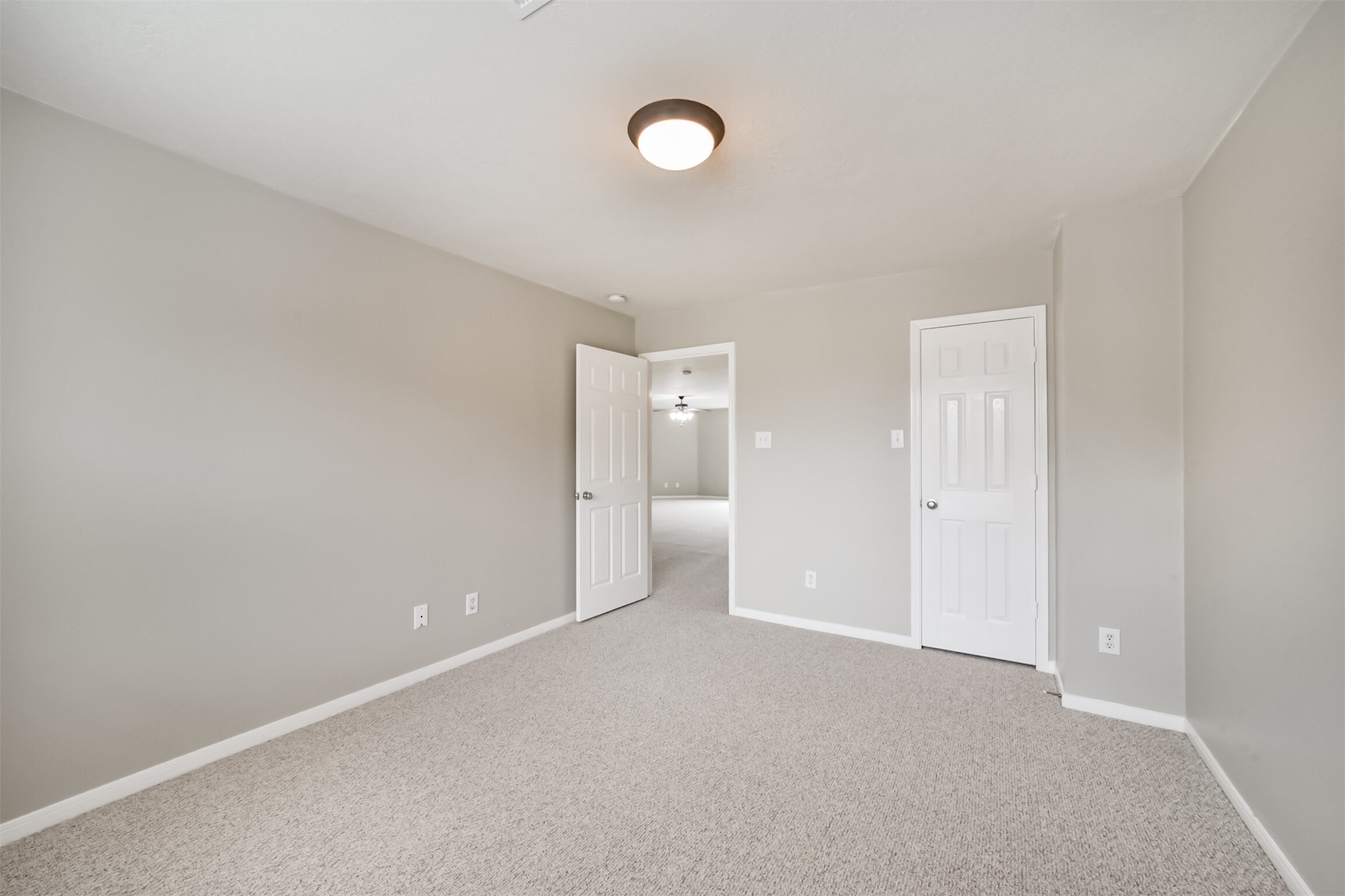 2705 Haleys Comet Court Property Photo 35