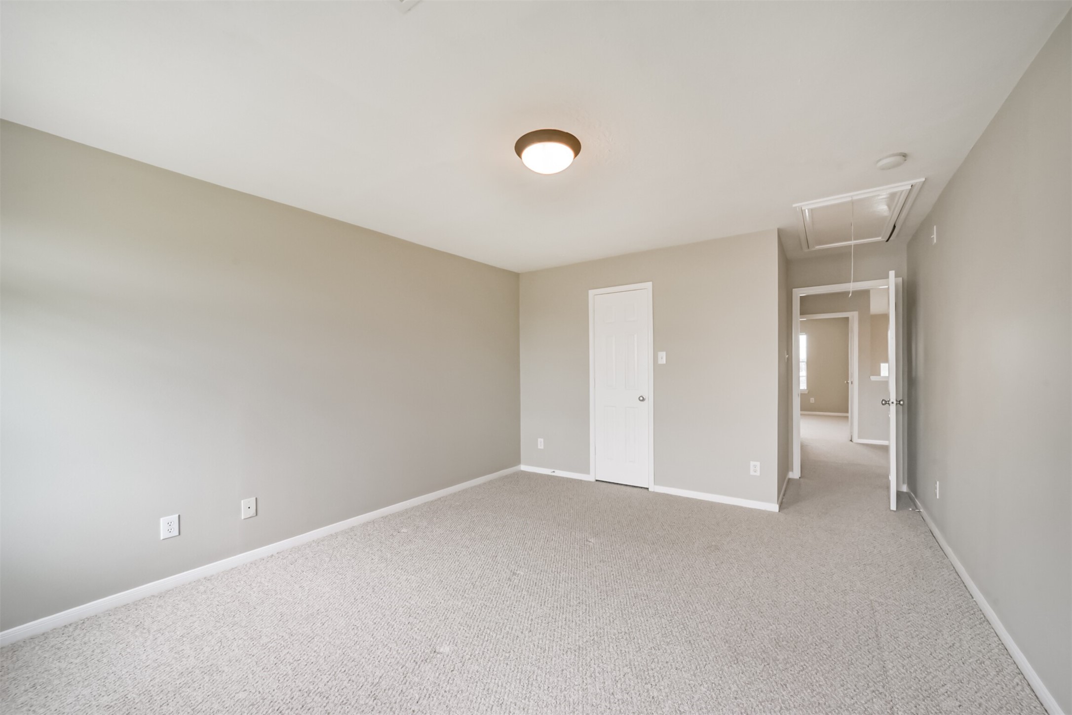 2705 Haleys Comet Court Property Photo 37