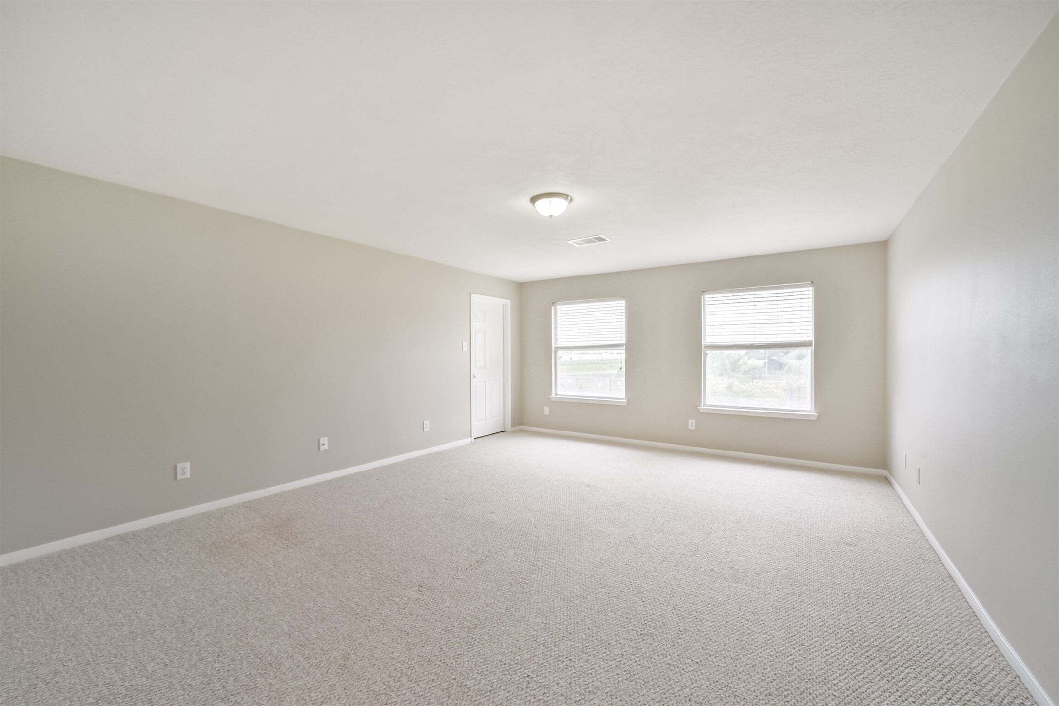 2705 Haleys Comet Court Property Photo 39