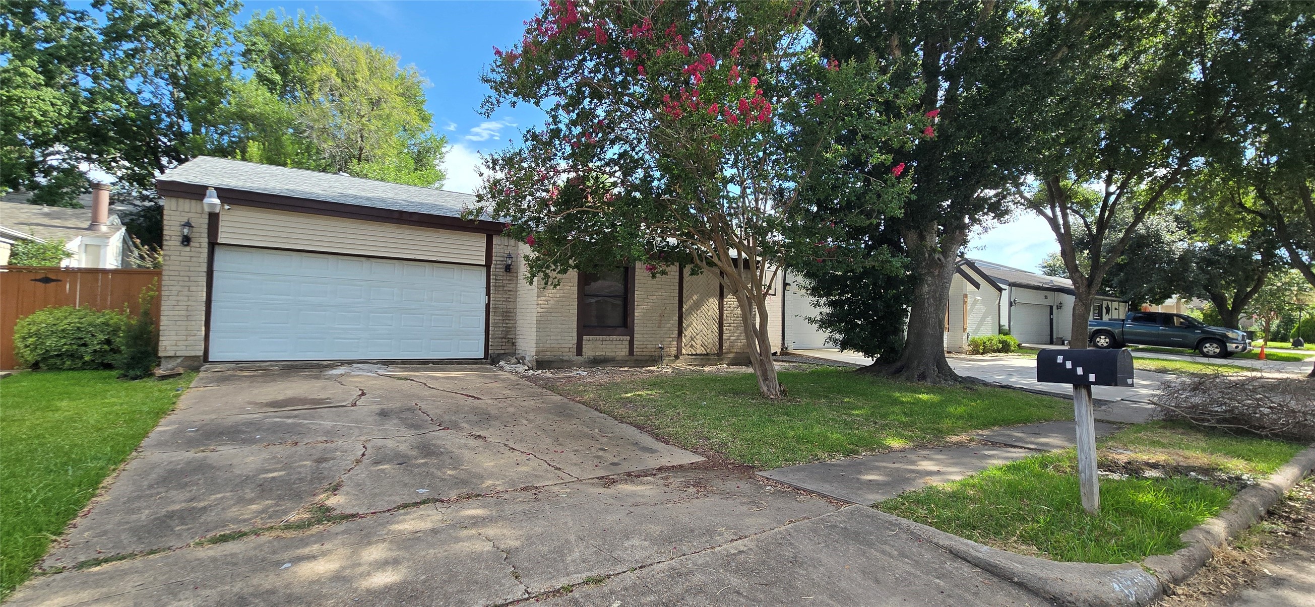 6311 Dawnridge Drive Property Photo 1