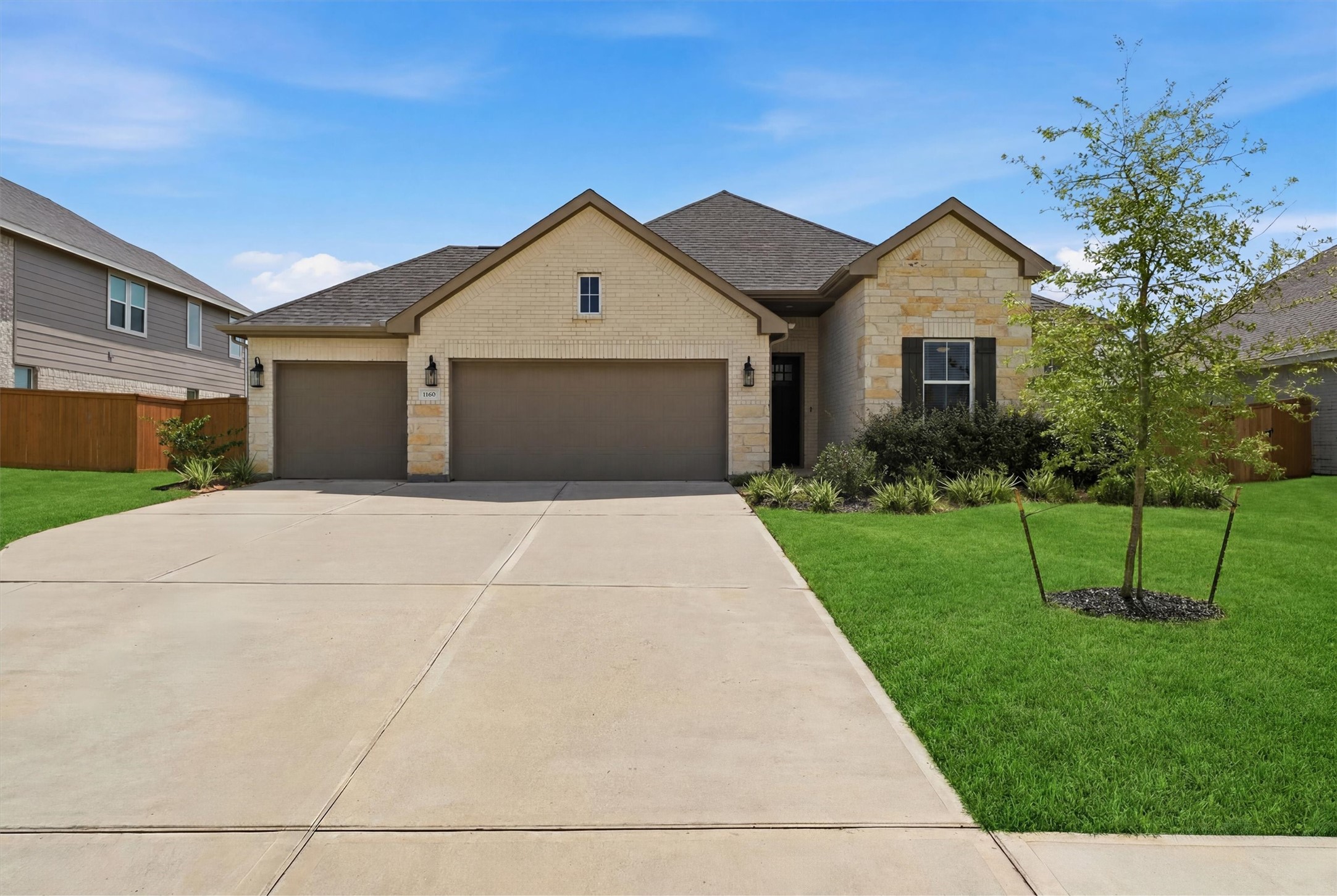 1160 Imperial Ranch Way Property Photo 1
