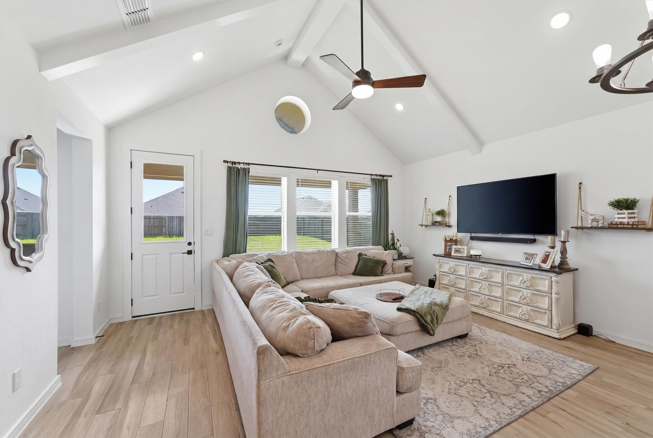 1160 Imperial Ranch Way Property Photo 8