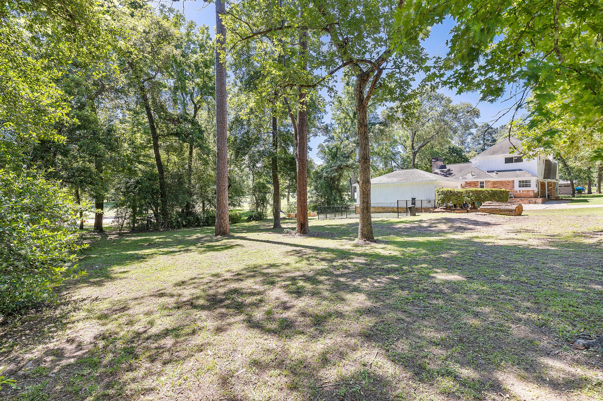 110 Rolling Hills Drive Property Photo 5