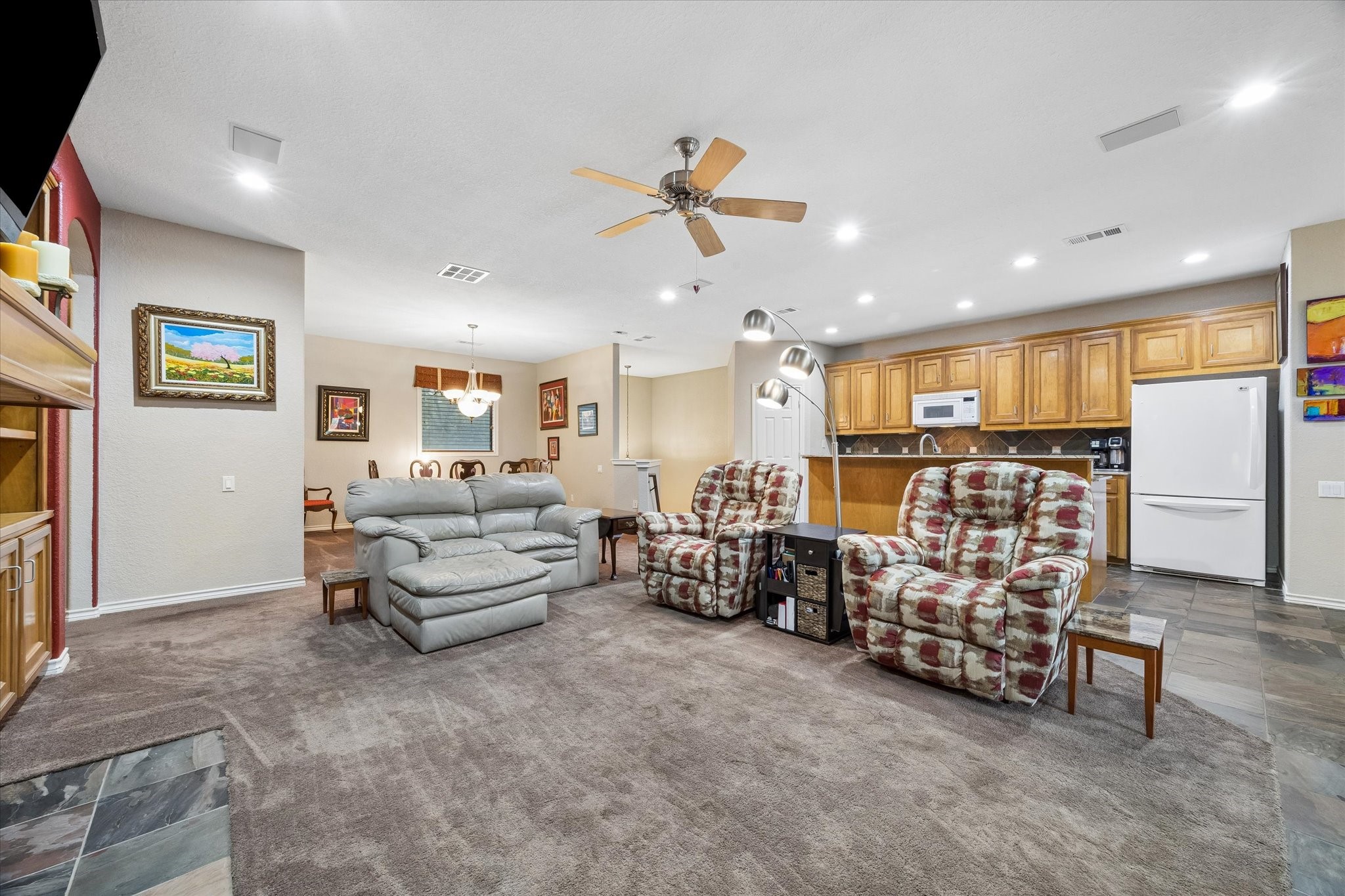 3040 Bayshore Drive Property Photo 5