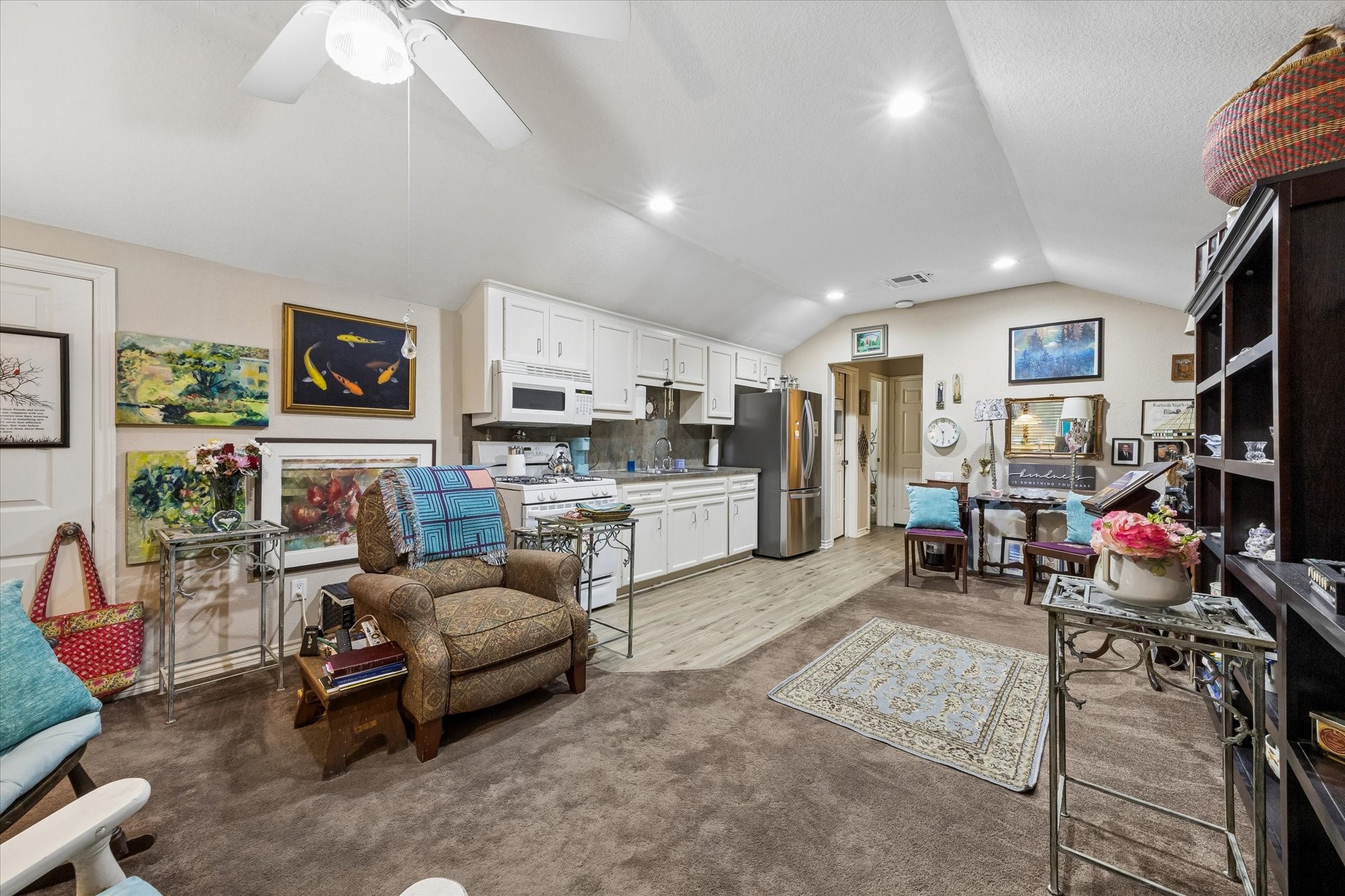 3040 Bayshore Drive Property Photo 17
