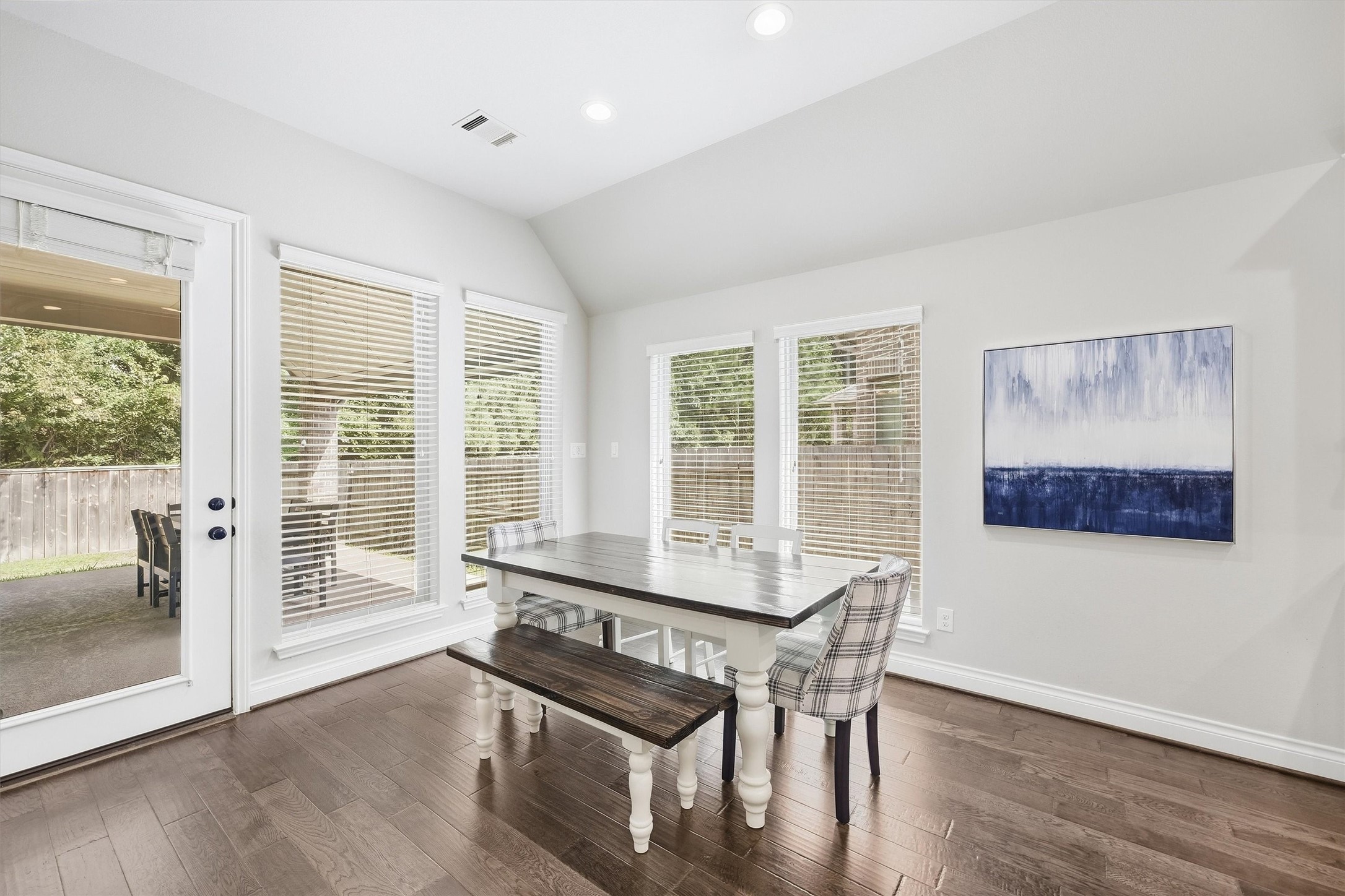 122 Cliftons Curve Way Property Photo 12